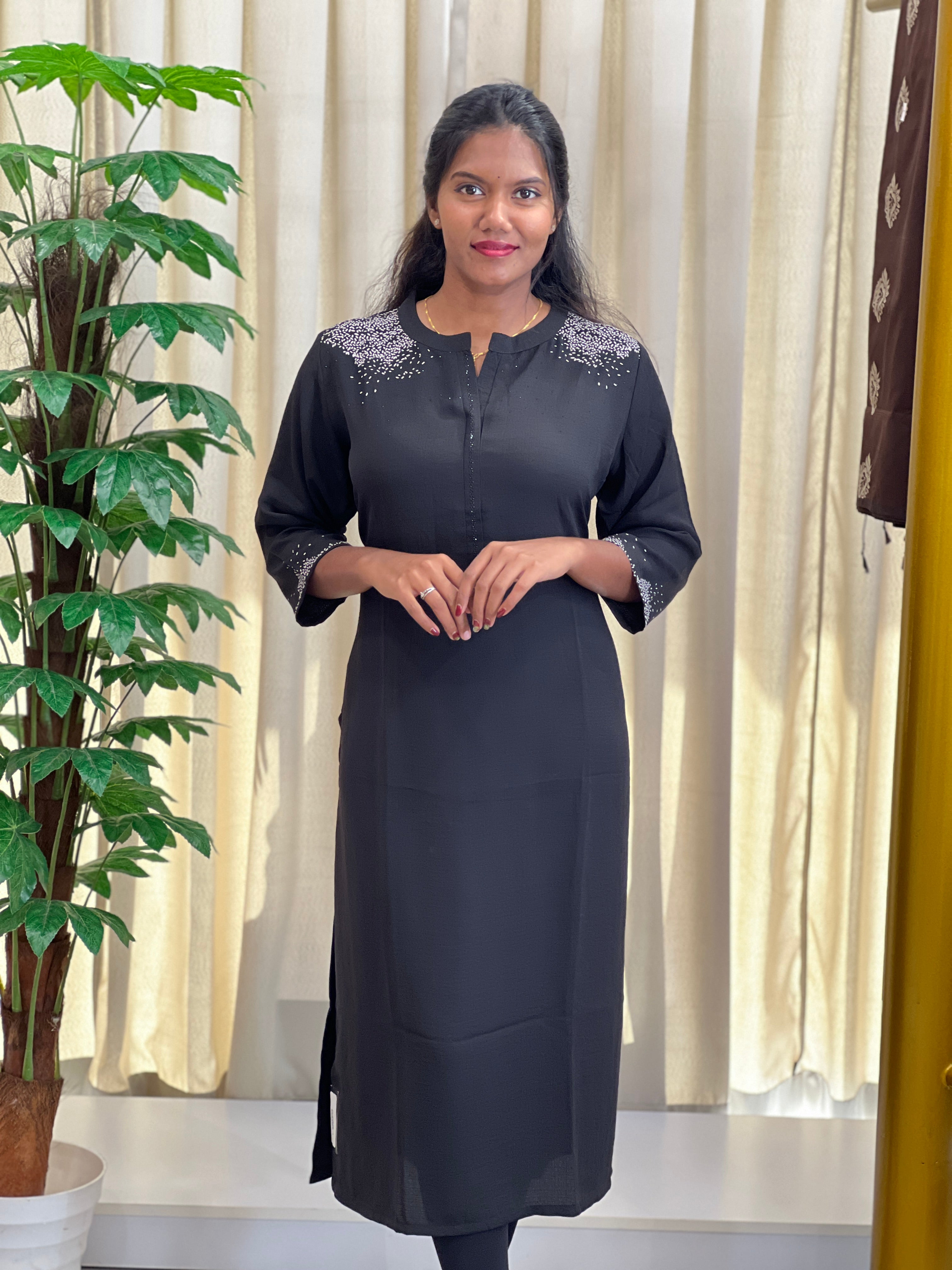 Embossed Pattern Rayon Kurat | NIO109