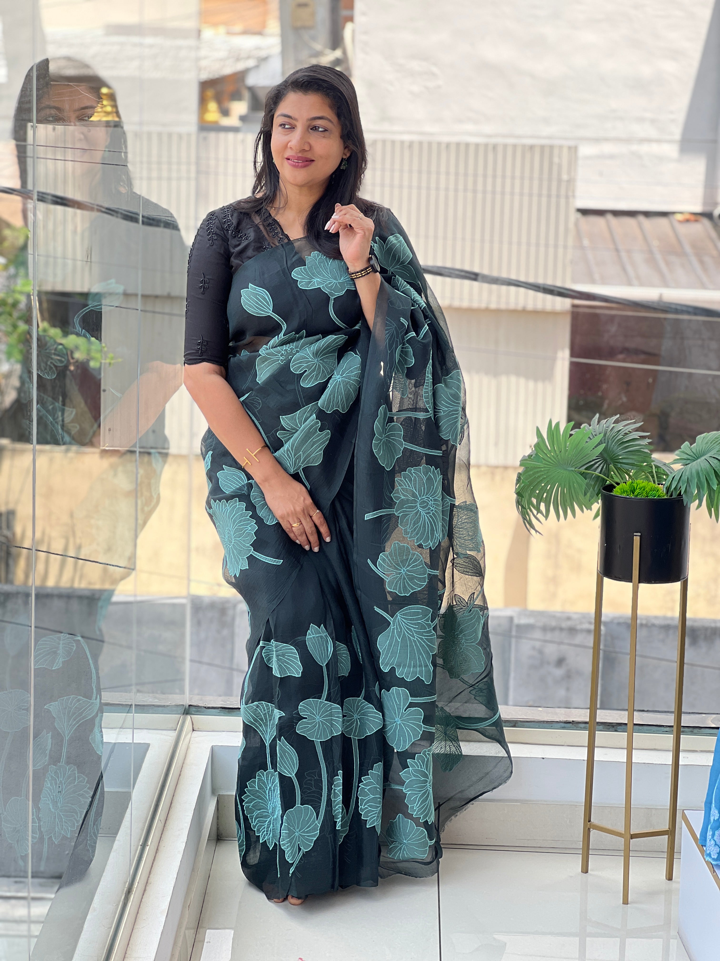 Floral Applique Work Detailed Pure Organza Saree | MM500