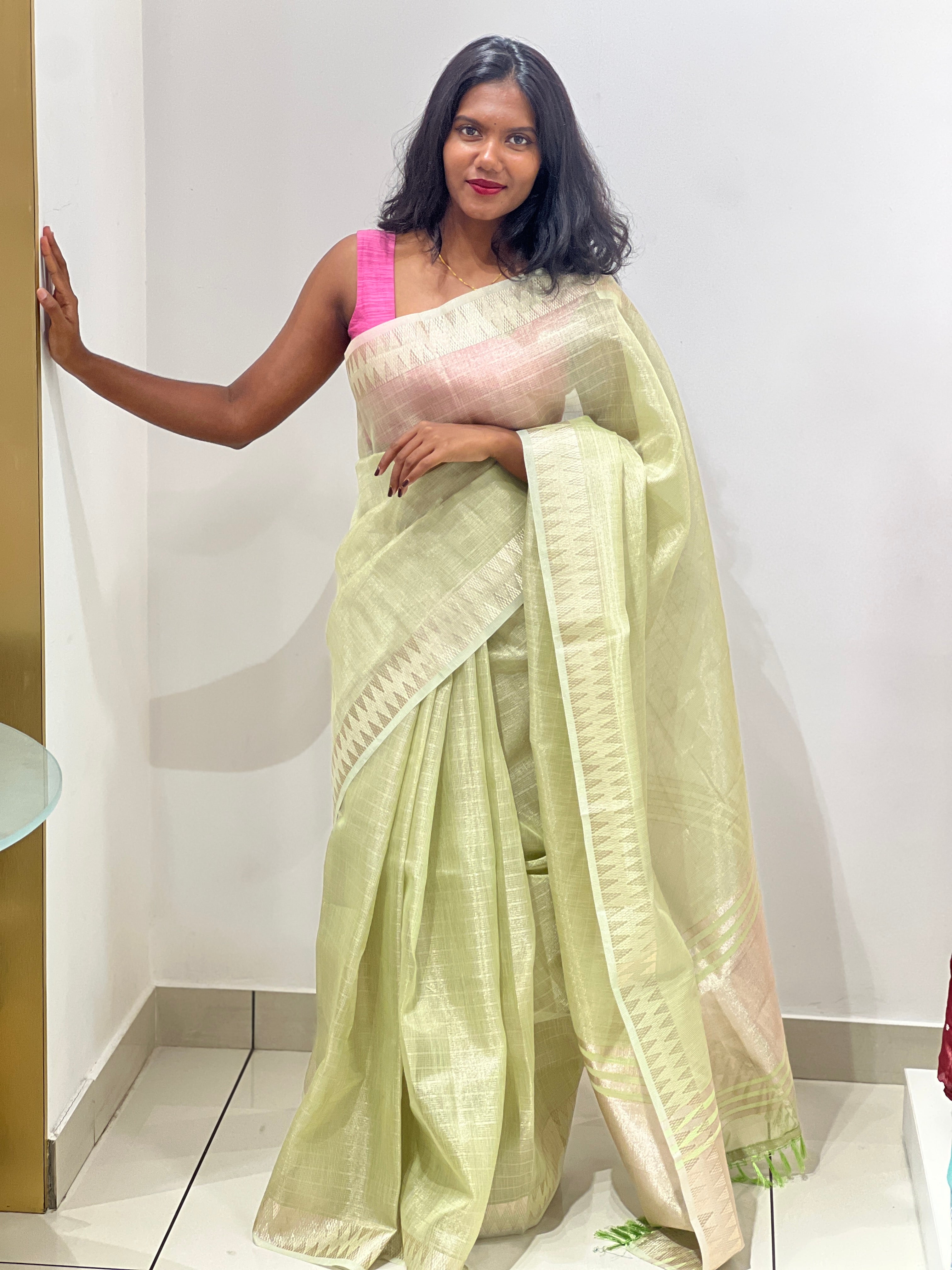 Temple Border Detailed Tissue Organza Saree | VDA170