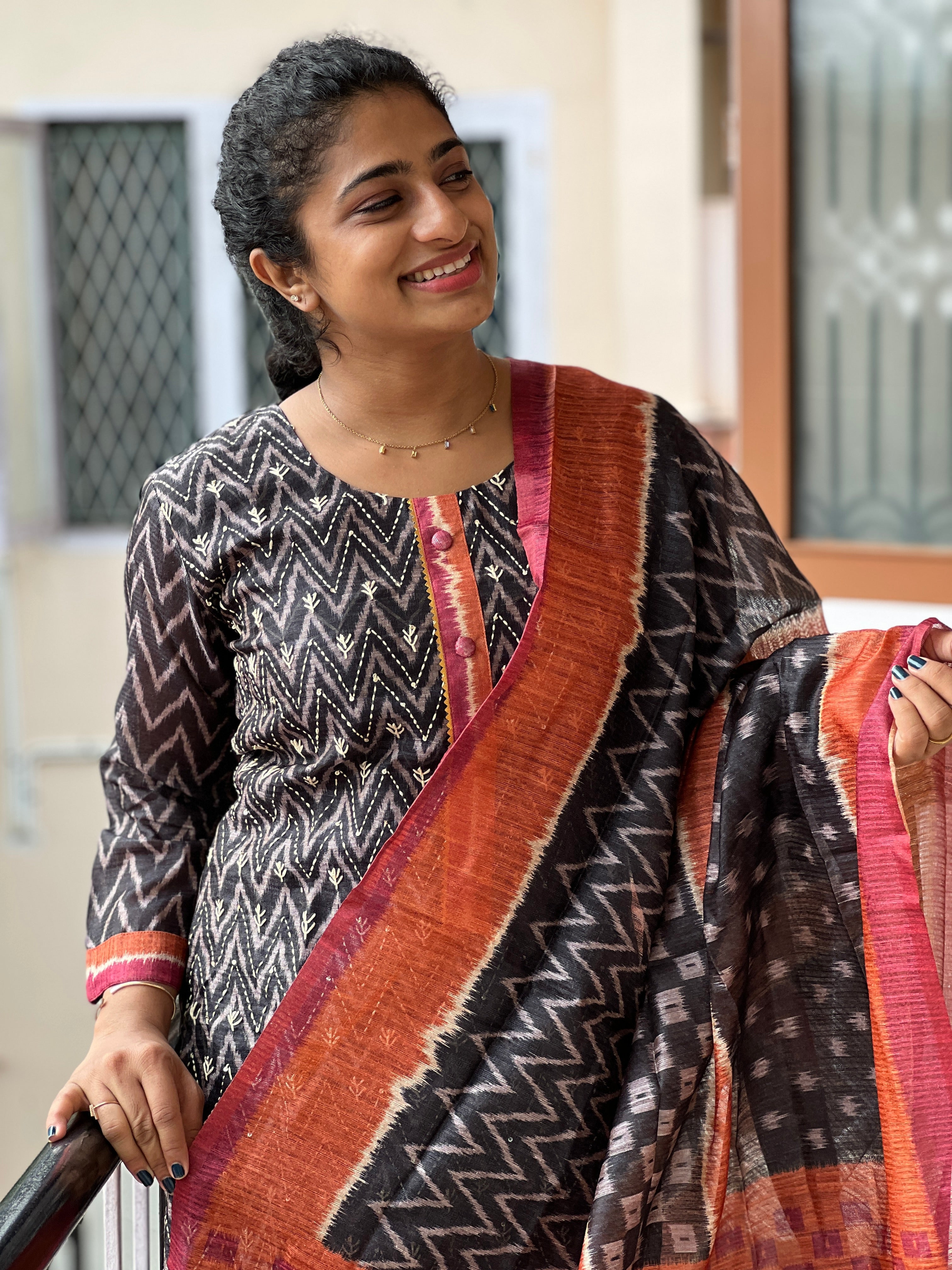 Ikat Inspired Geecha Tussar Finish Kurta Set | VAN114