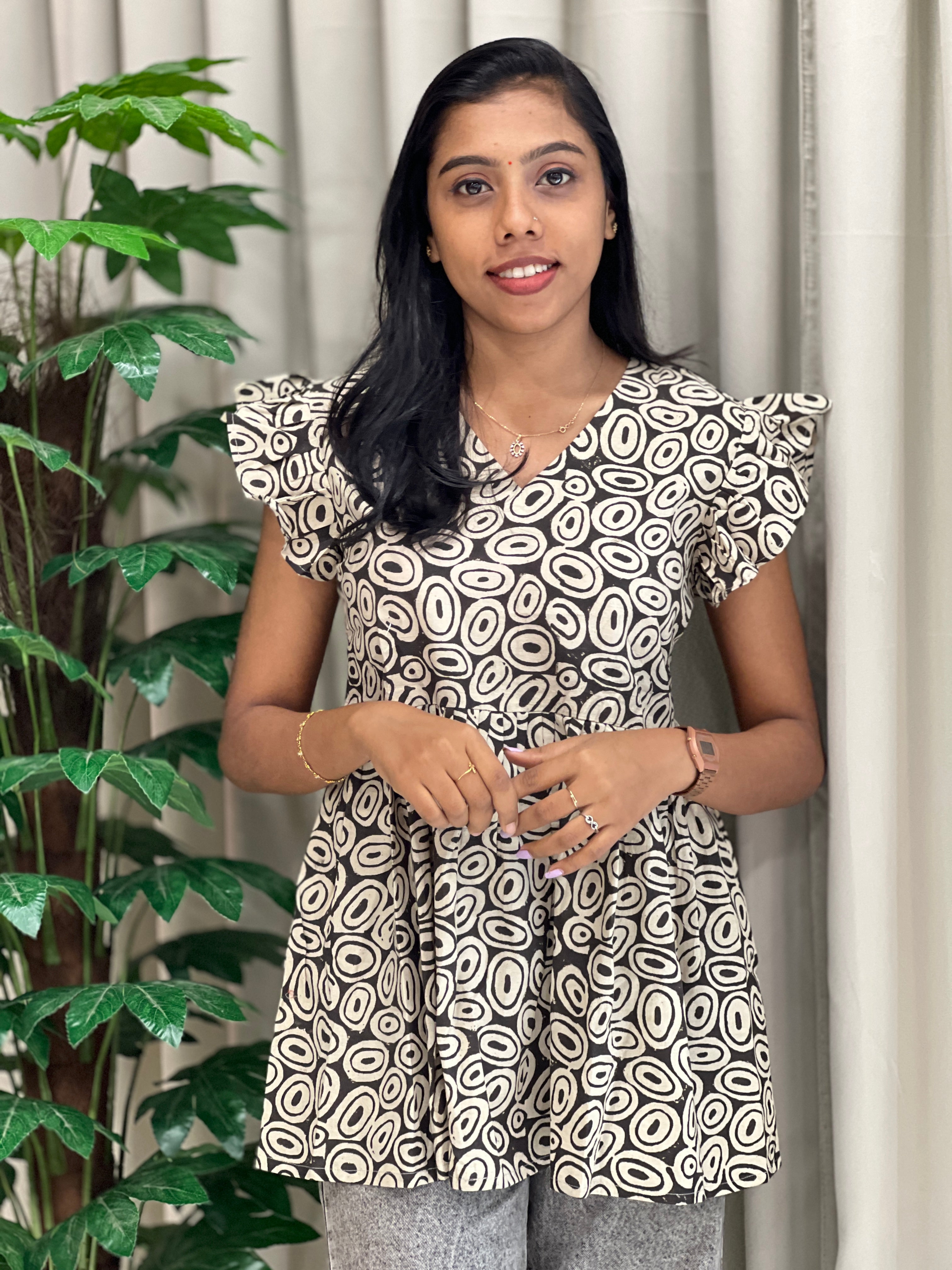Print Detailed Cotton Short Kurta | DNT373