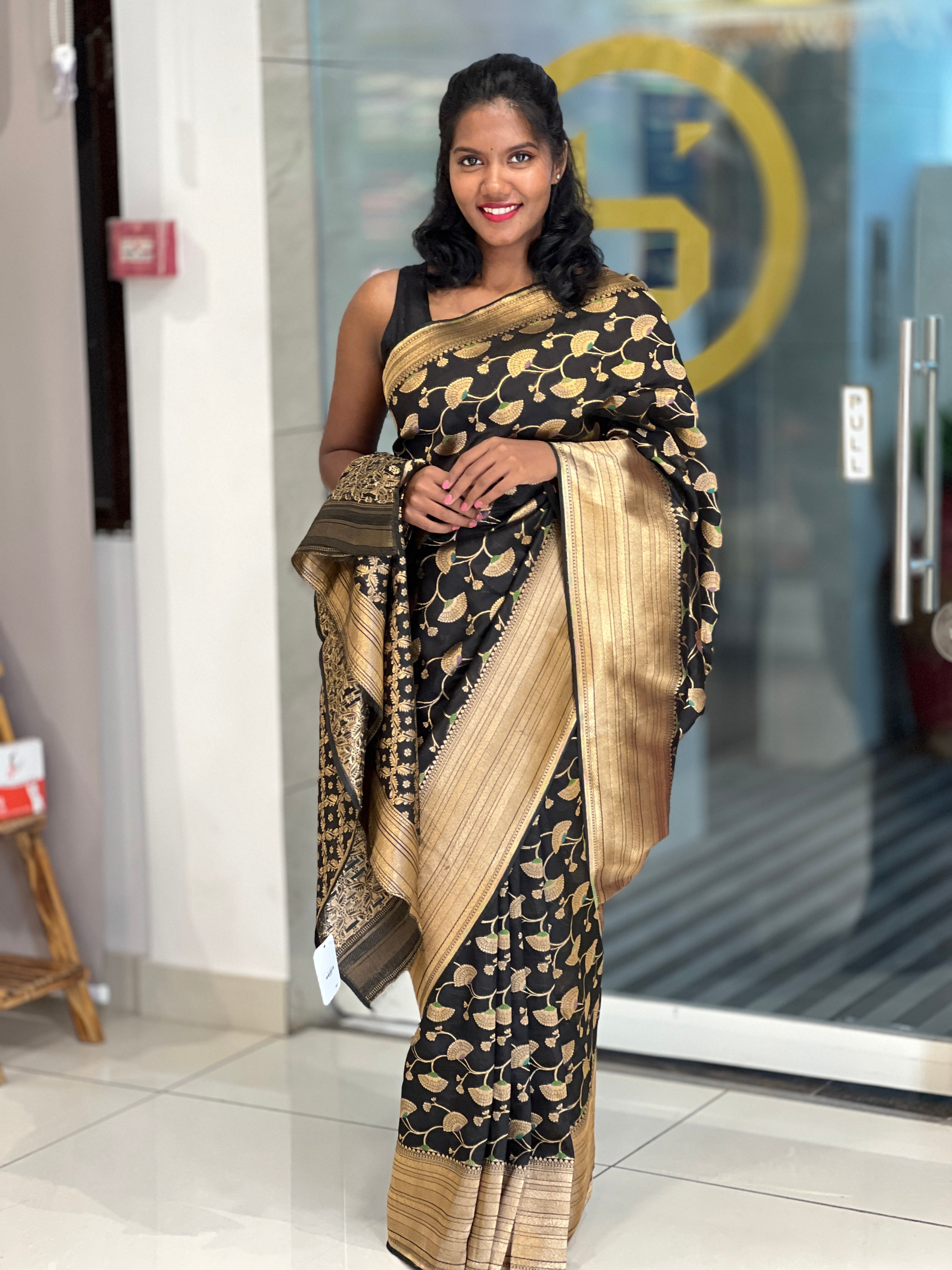 Floral Printed Banarasi Silk Saree | NN282