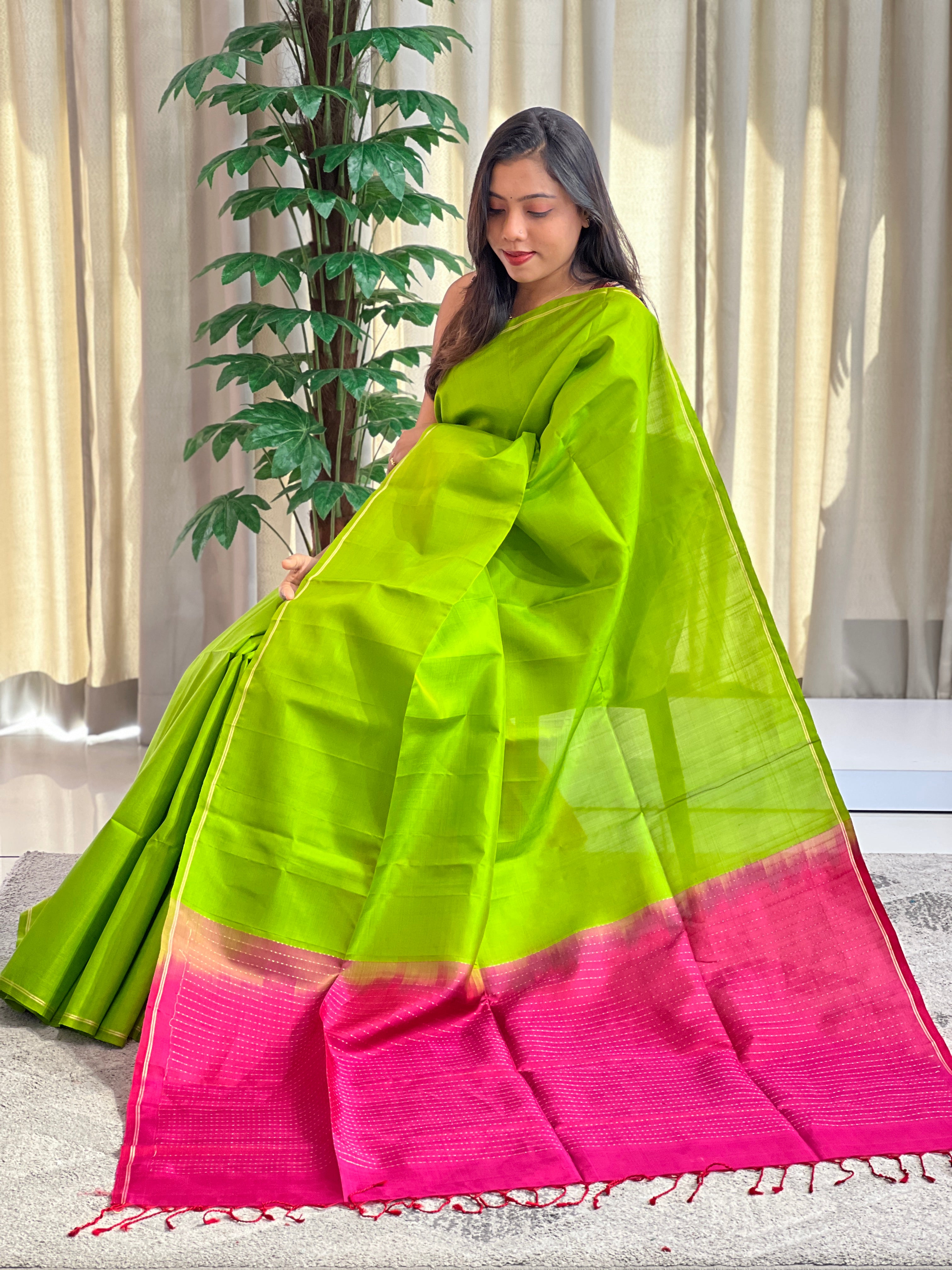 Contrast Border Pattern Soft Silk Saree | SMT144