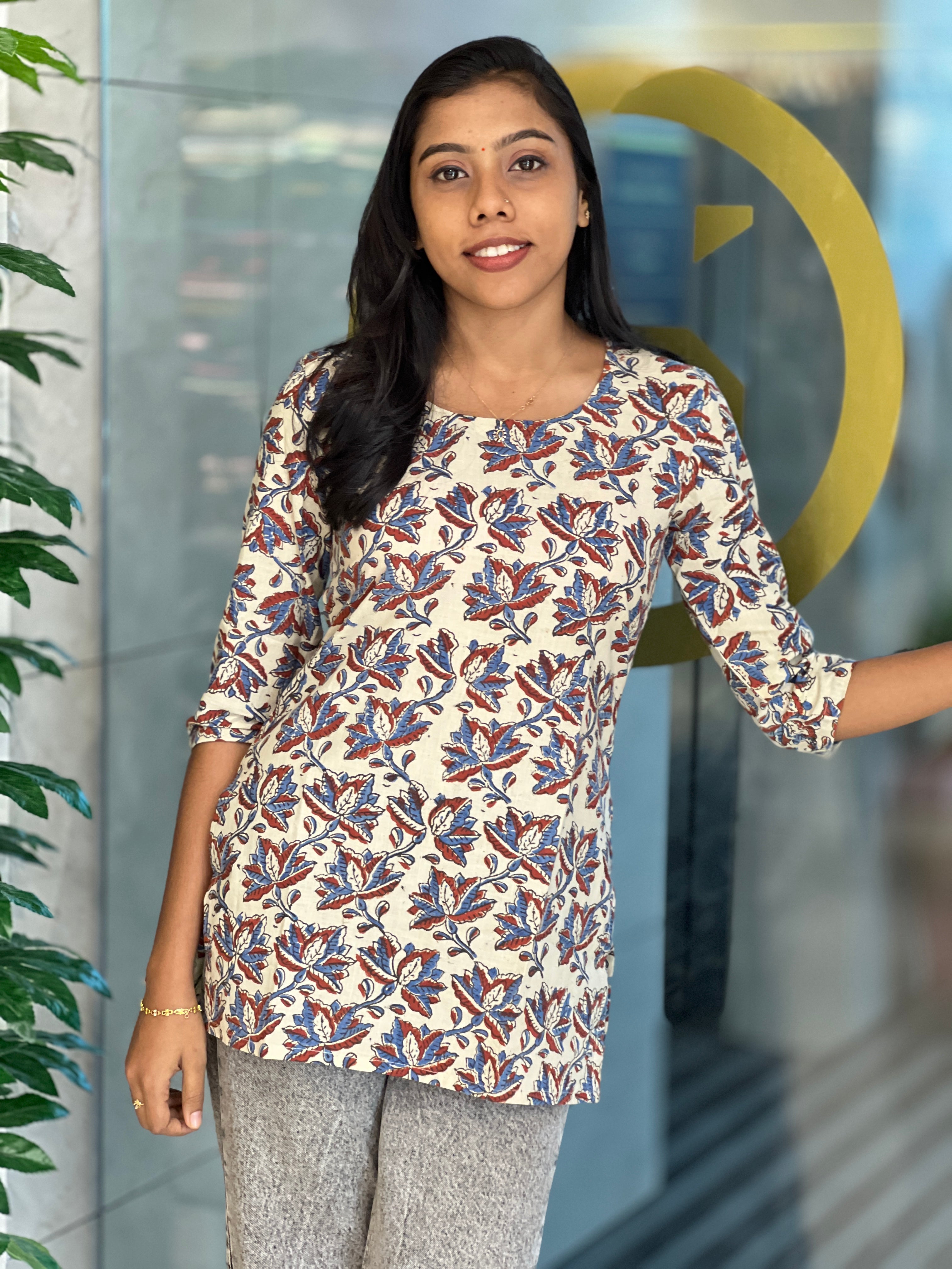 Print Detailed Cotton Short Kurta | DNT395