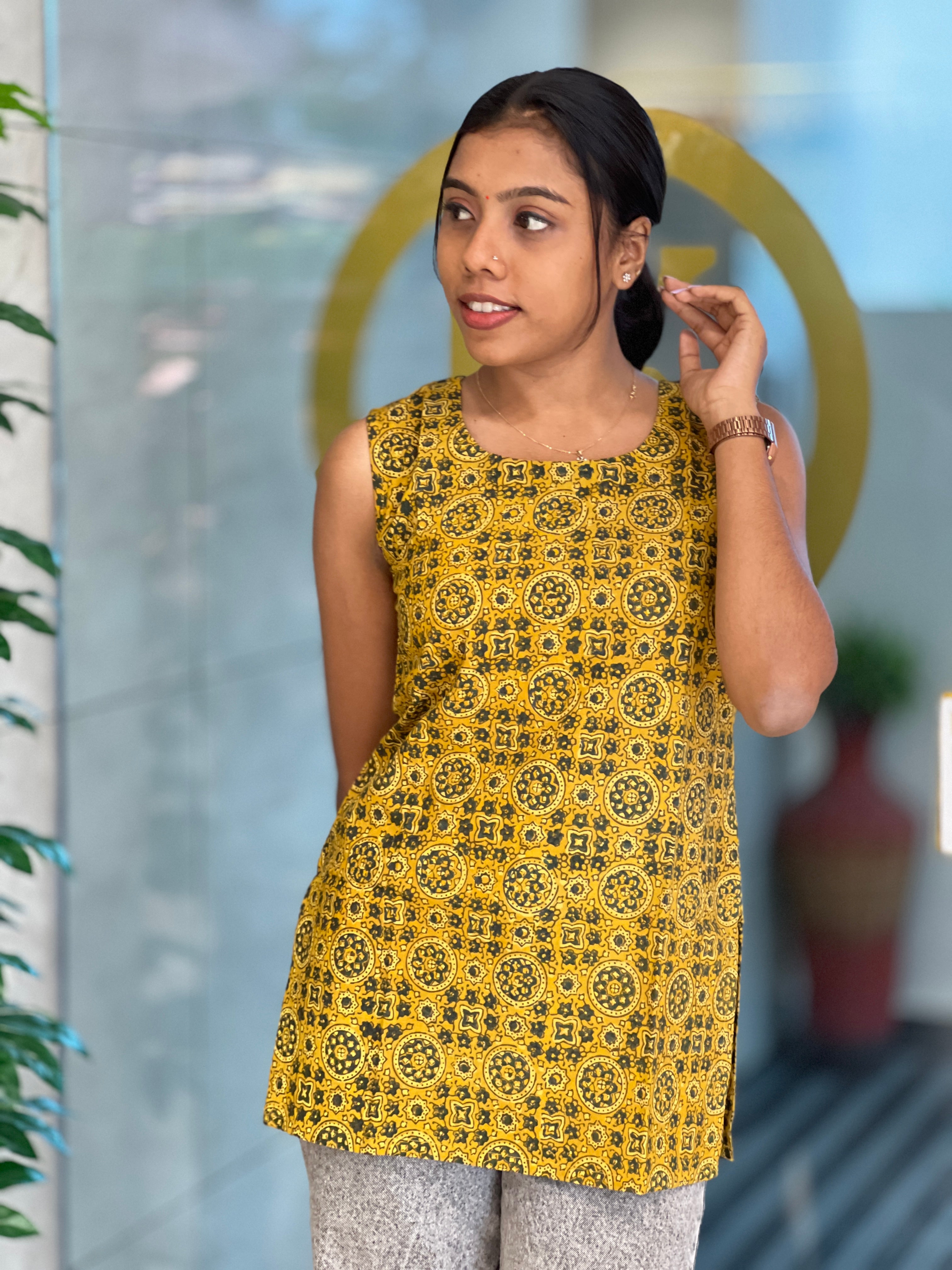 Print Detailed Cotton Short Kurta | DNT398