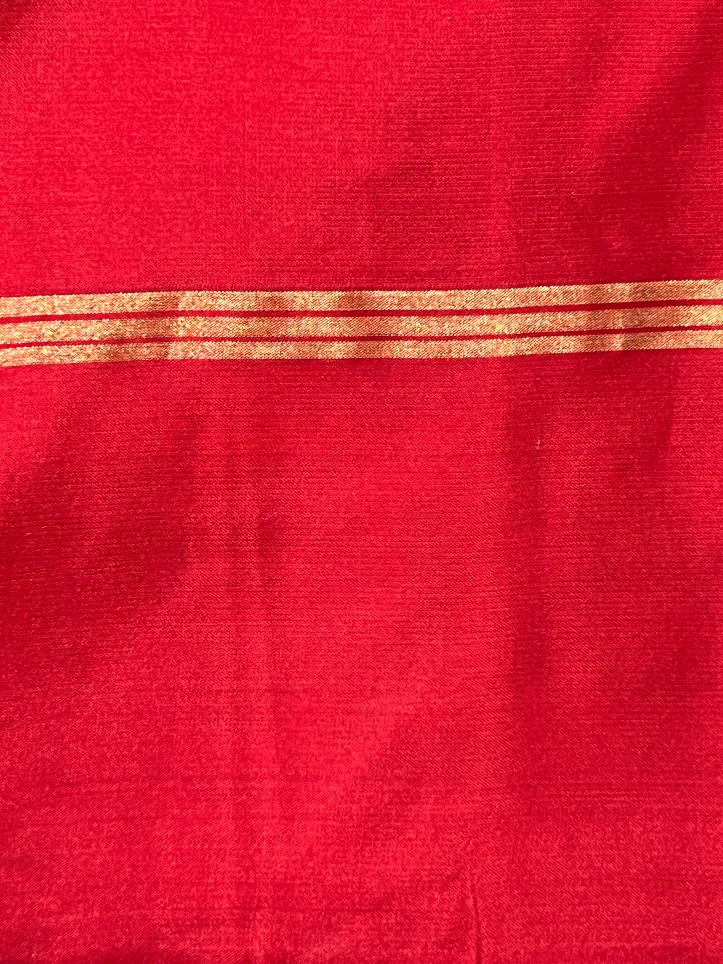 Traditional Kolam Pattern Soft Silk Saree | SMT129