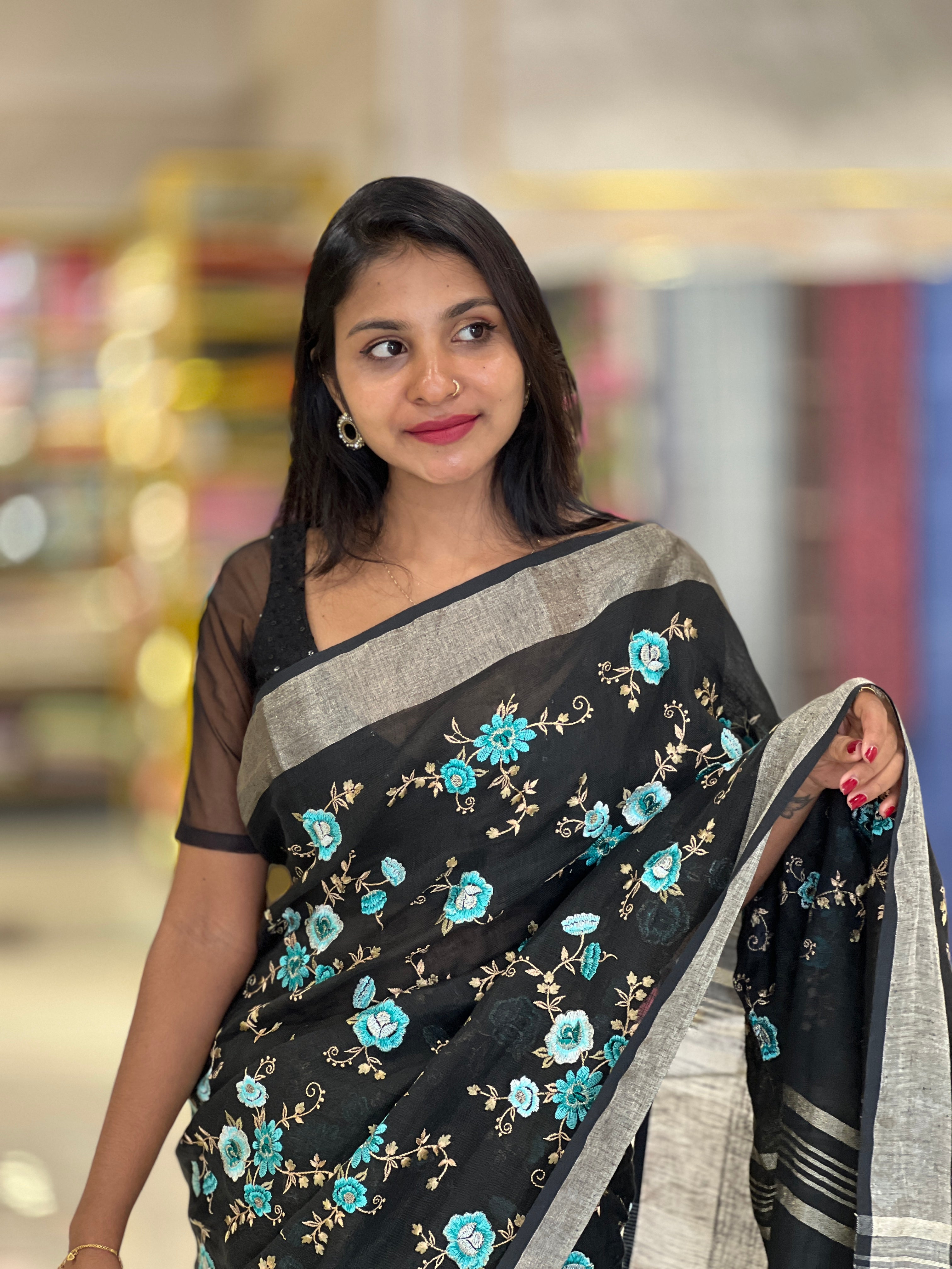Computerized Floral Embroidery Linen Saree | JCL825