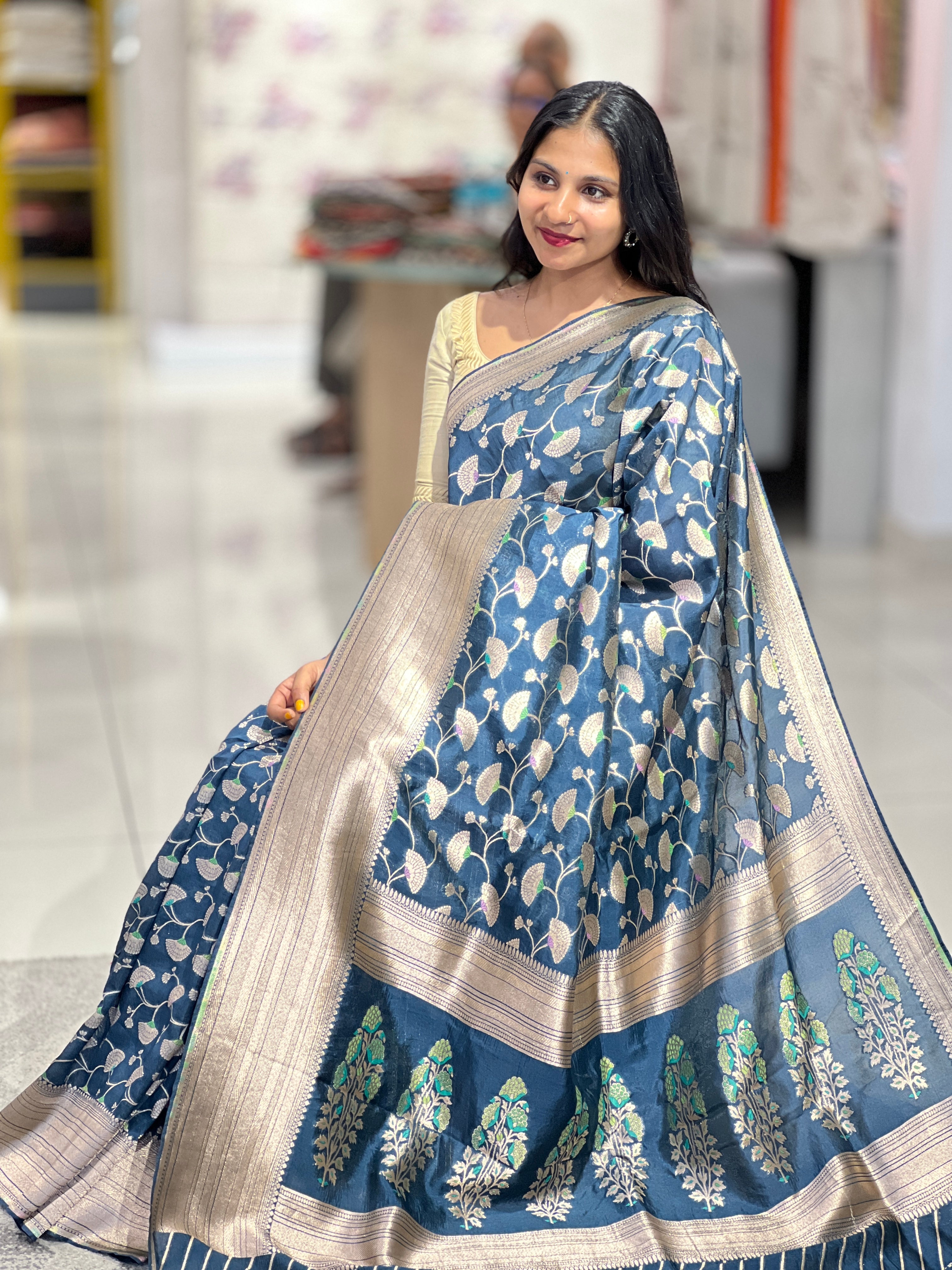 Floral Printed  Banarasi Silk Saree | NN286