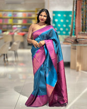 Traditional Zari Woven Stripe Patterned Semi Silk Saree | SRK110