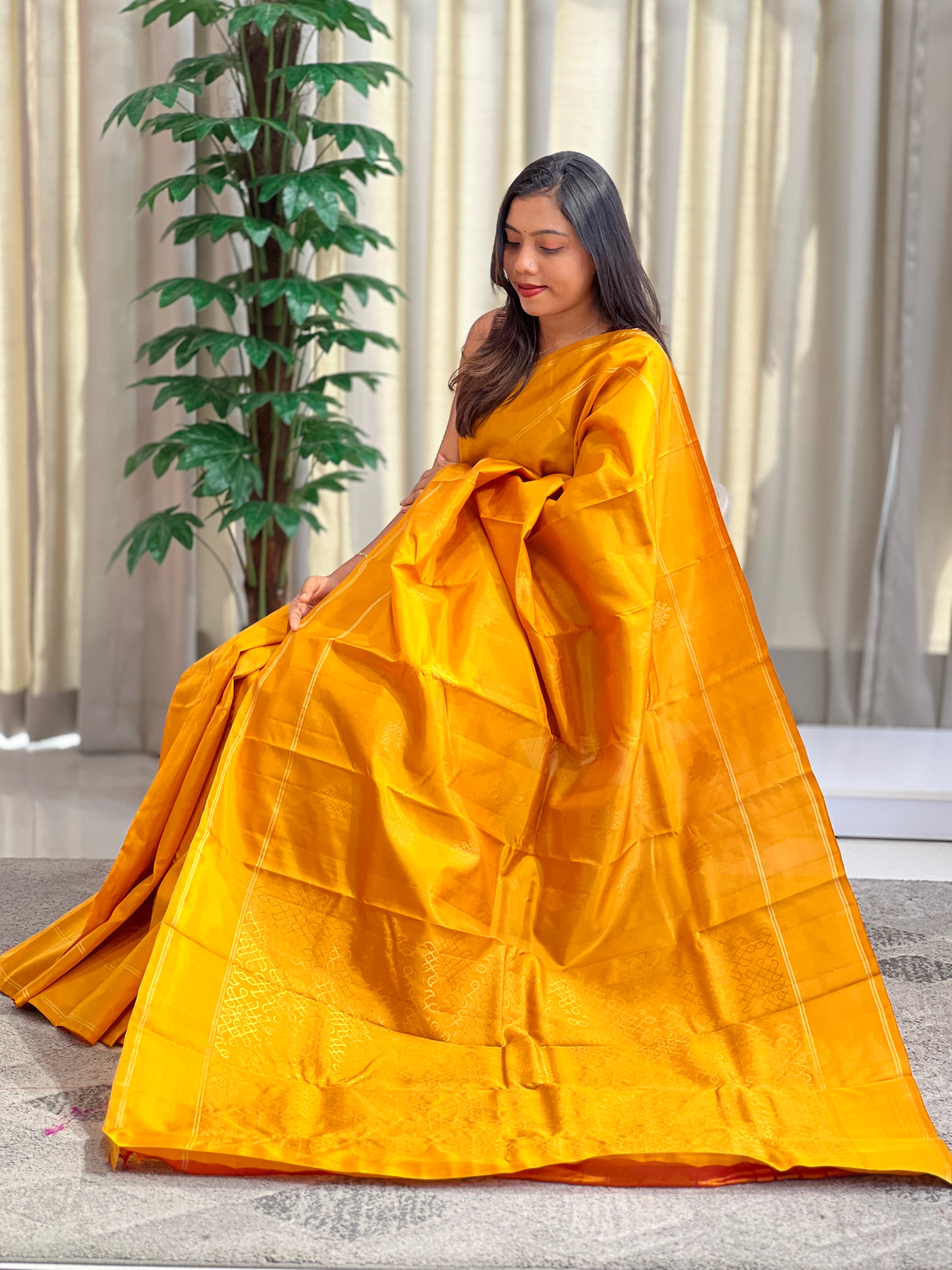 Traditional Kolam Pattern Soft Silk Saree | SMT125