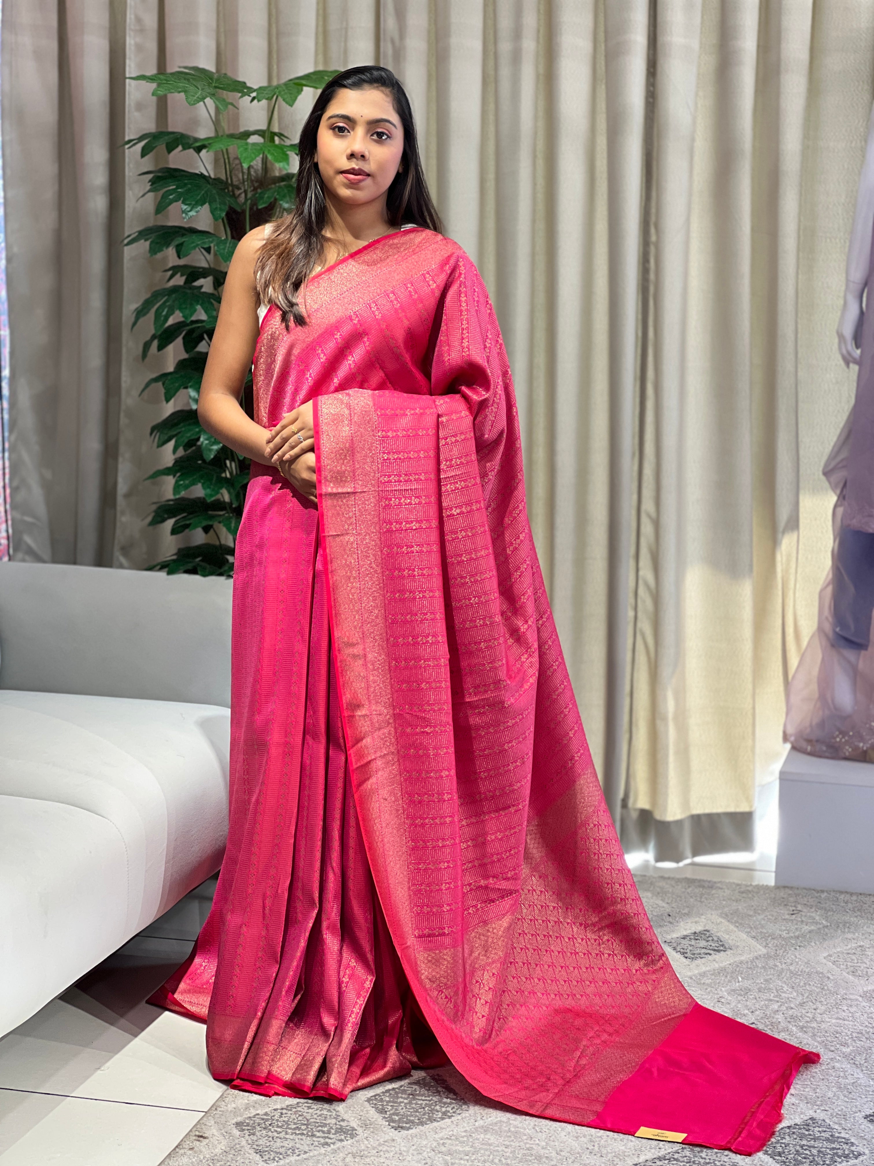 Brocade Patterned Semi Banarasi Saree | YNG1112