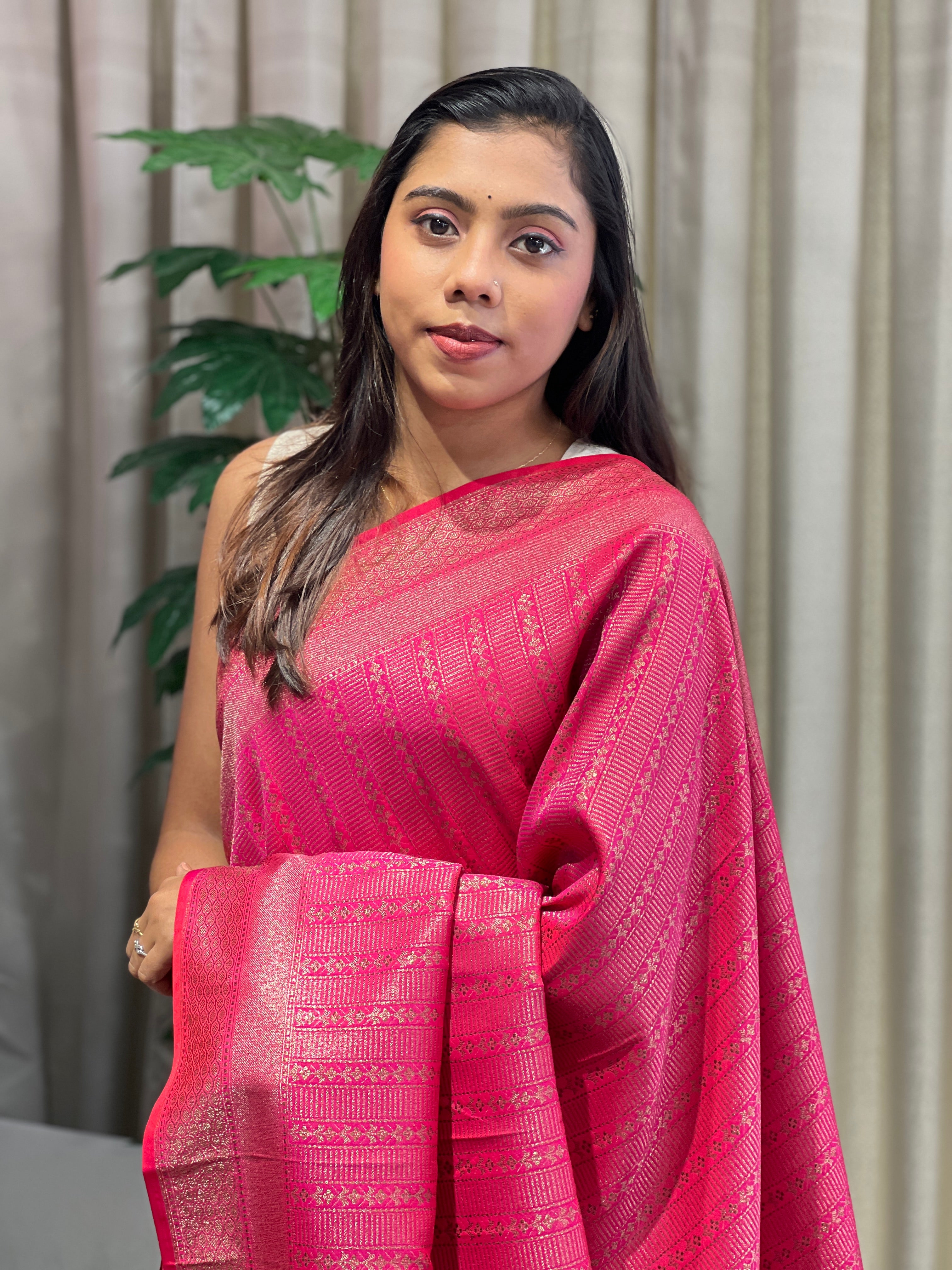 Brocade Patterned Semi Banarasi Saree | YNG1112