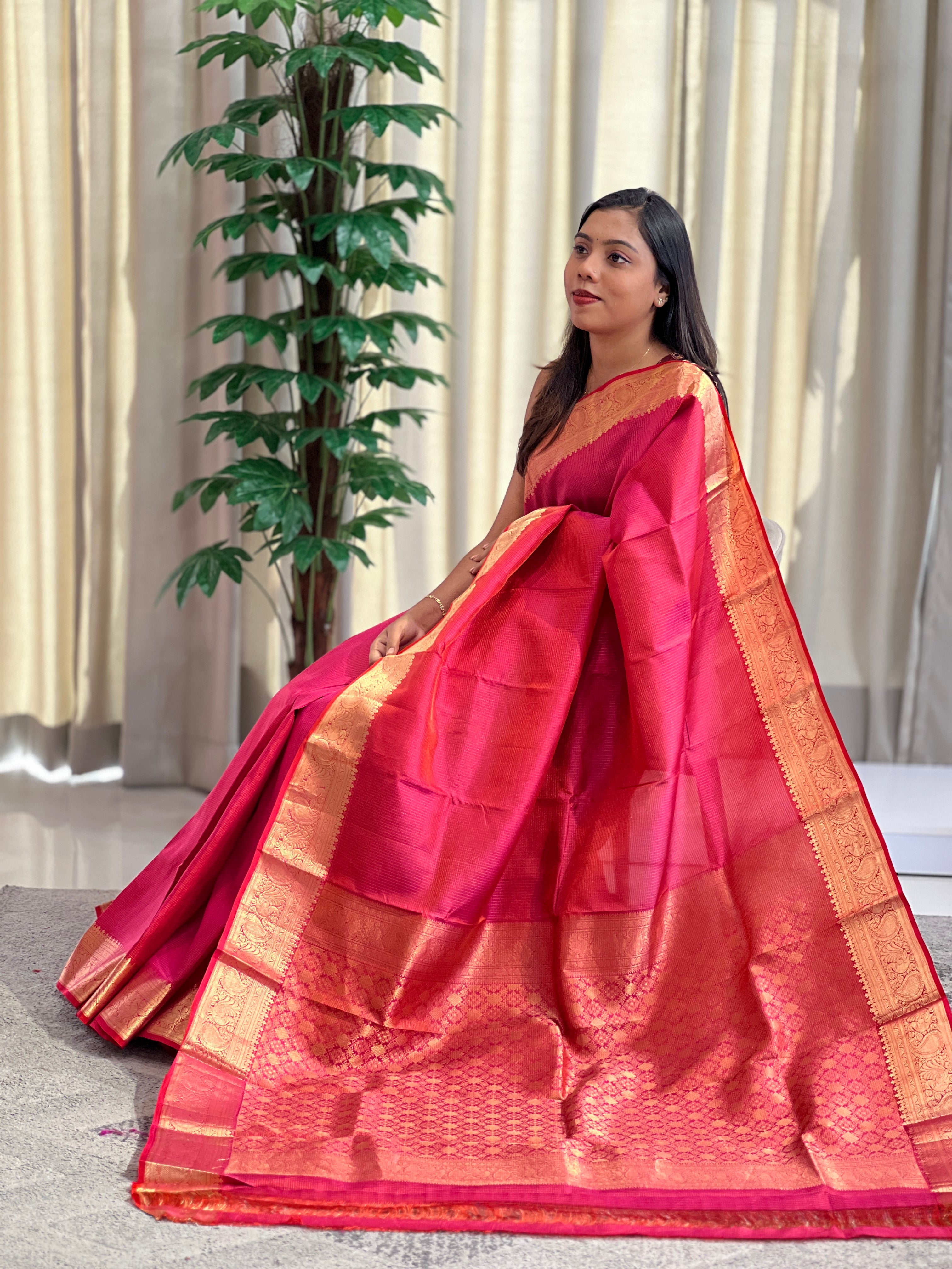Khattam Soft Silk Saree With Traditional Kuttu Borders | SMT105