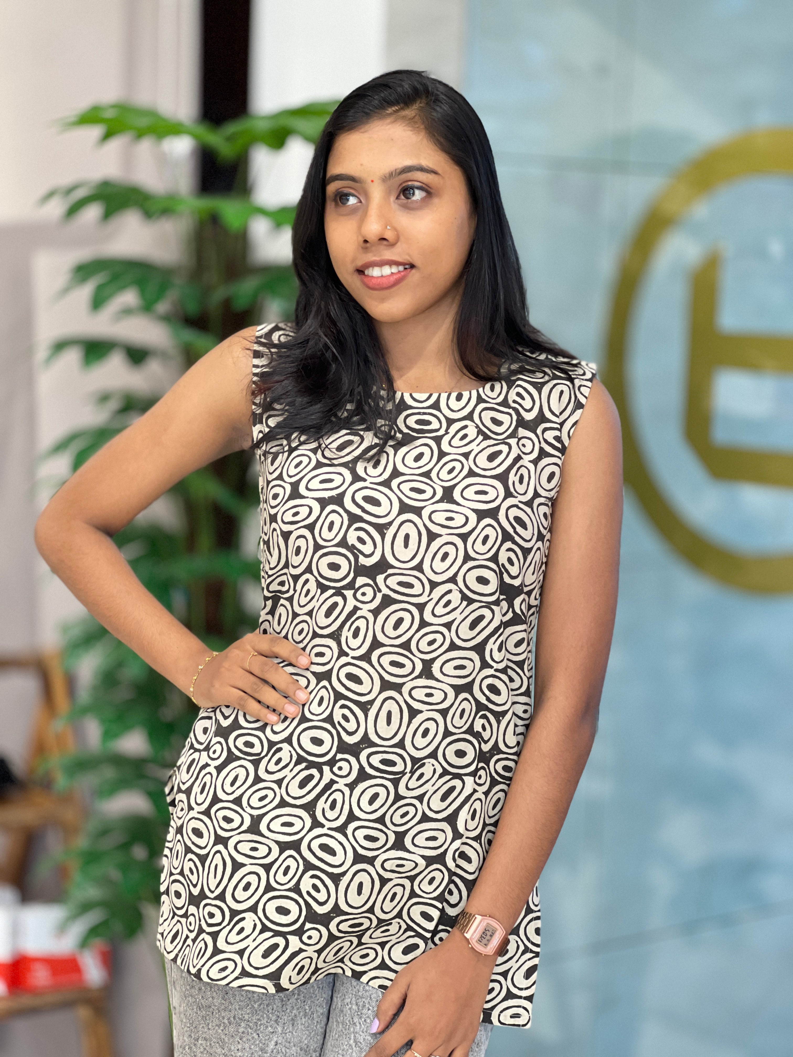 Print Detailed Cotton Short Kurta | DNT403