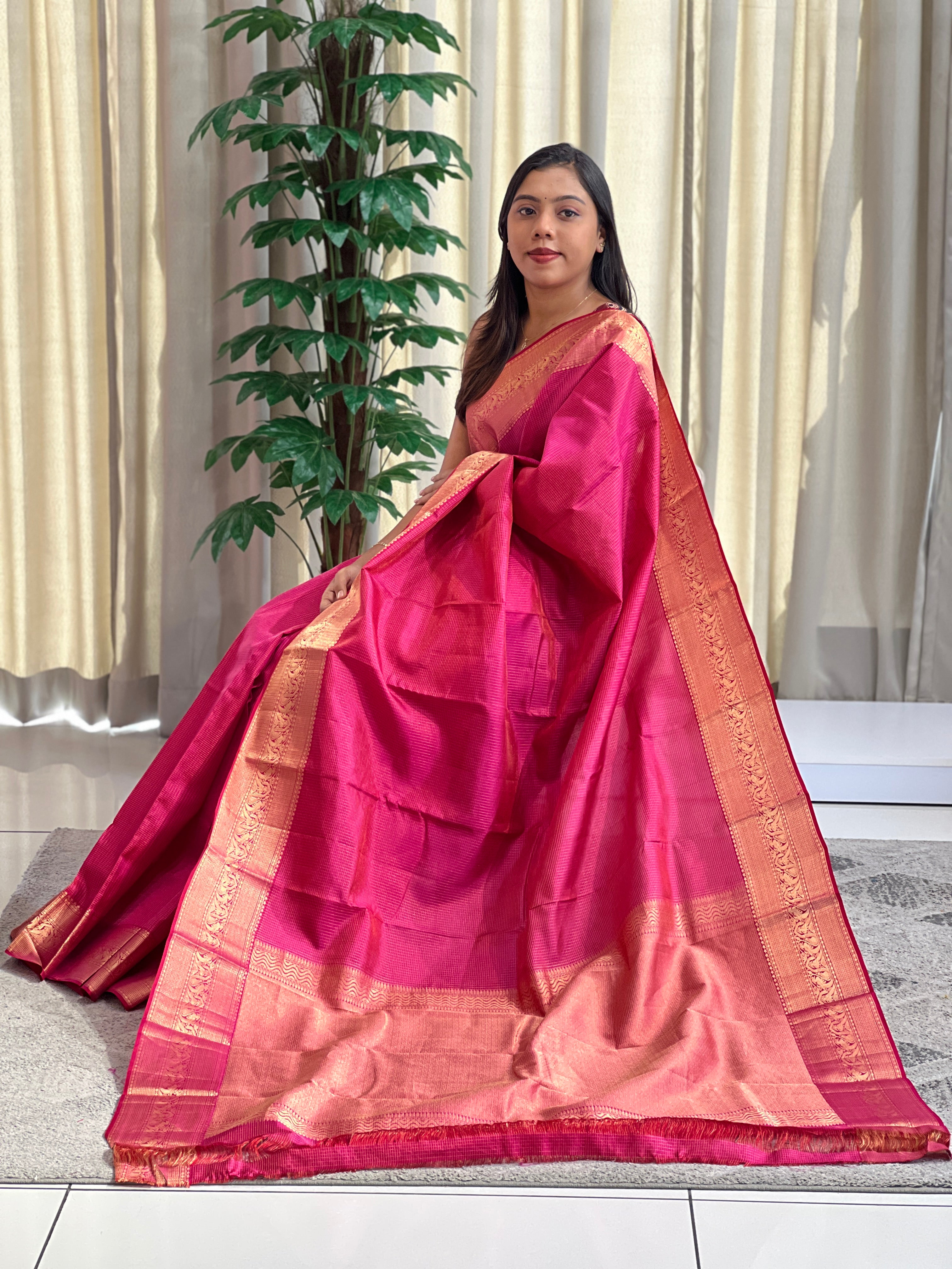 Khattam Soft Silk Saree With Traditional Kuttu Borders | SMT102