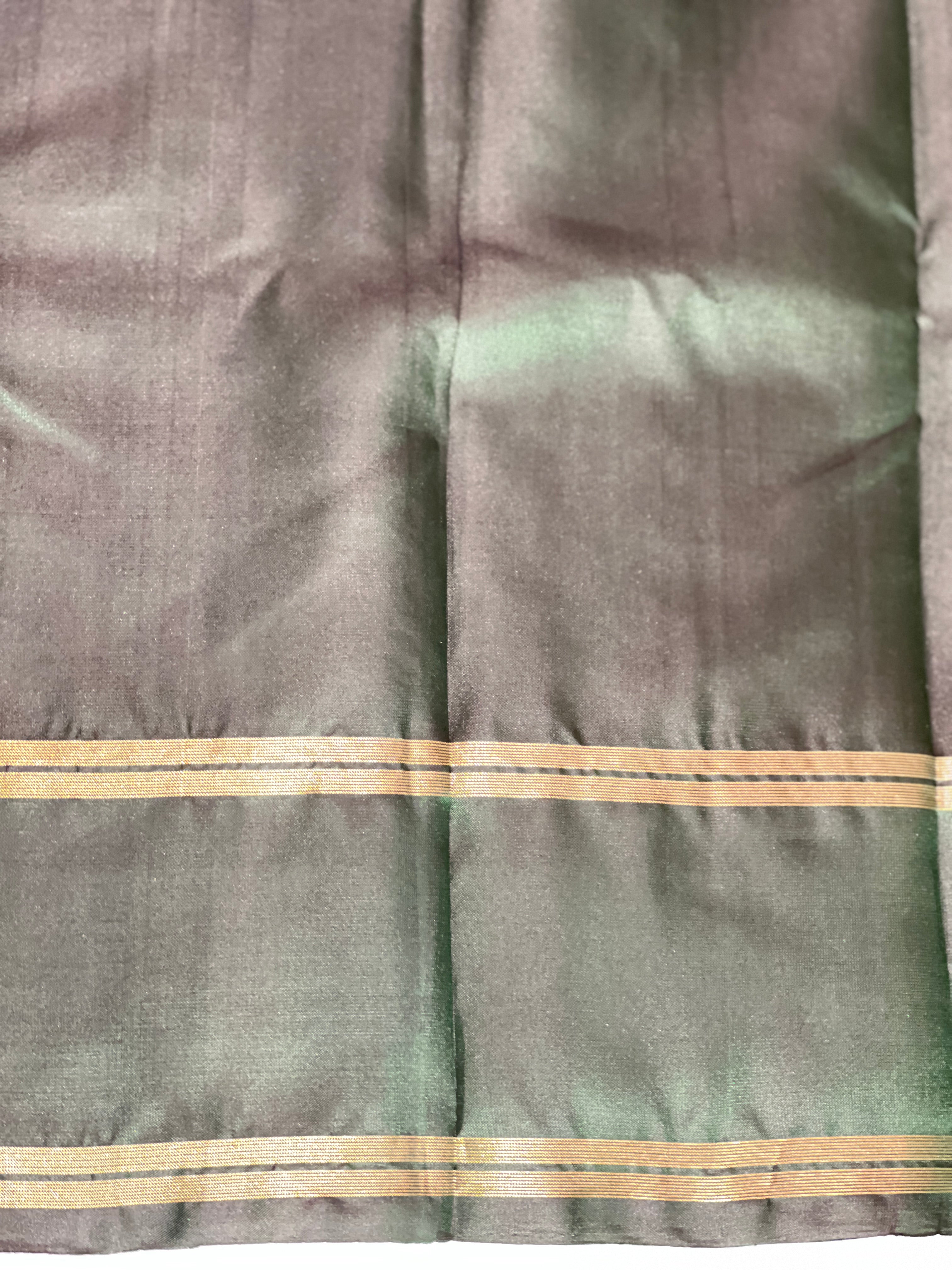 Temple Pattern Golden Zari Woven Soft Silk Saree | SMT150