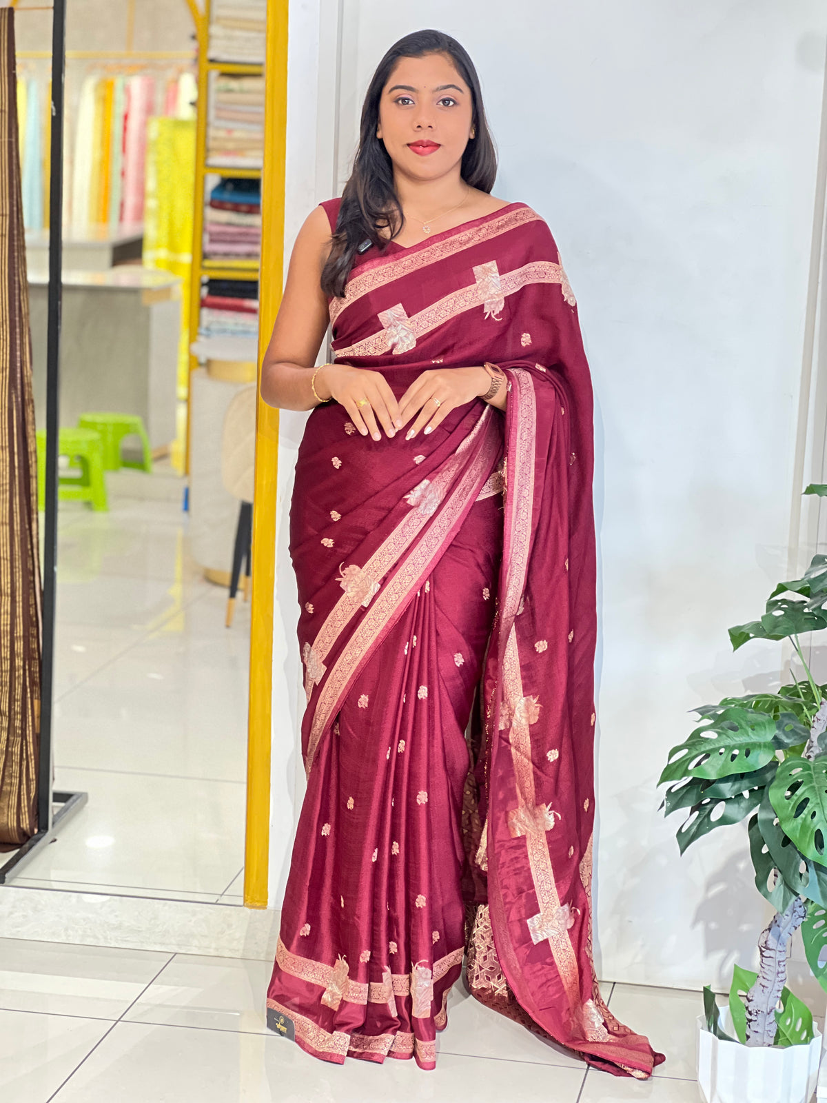 Embossed Woven Semi Crepe Saree | RS177