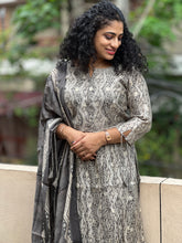 Screen Printed Muslin Finish Kurta Set | FW111
