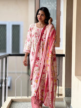 Floral Printed Muslin Finish Kurta Set | FW117