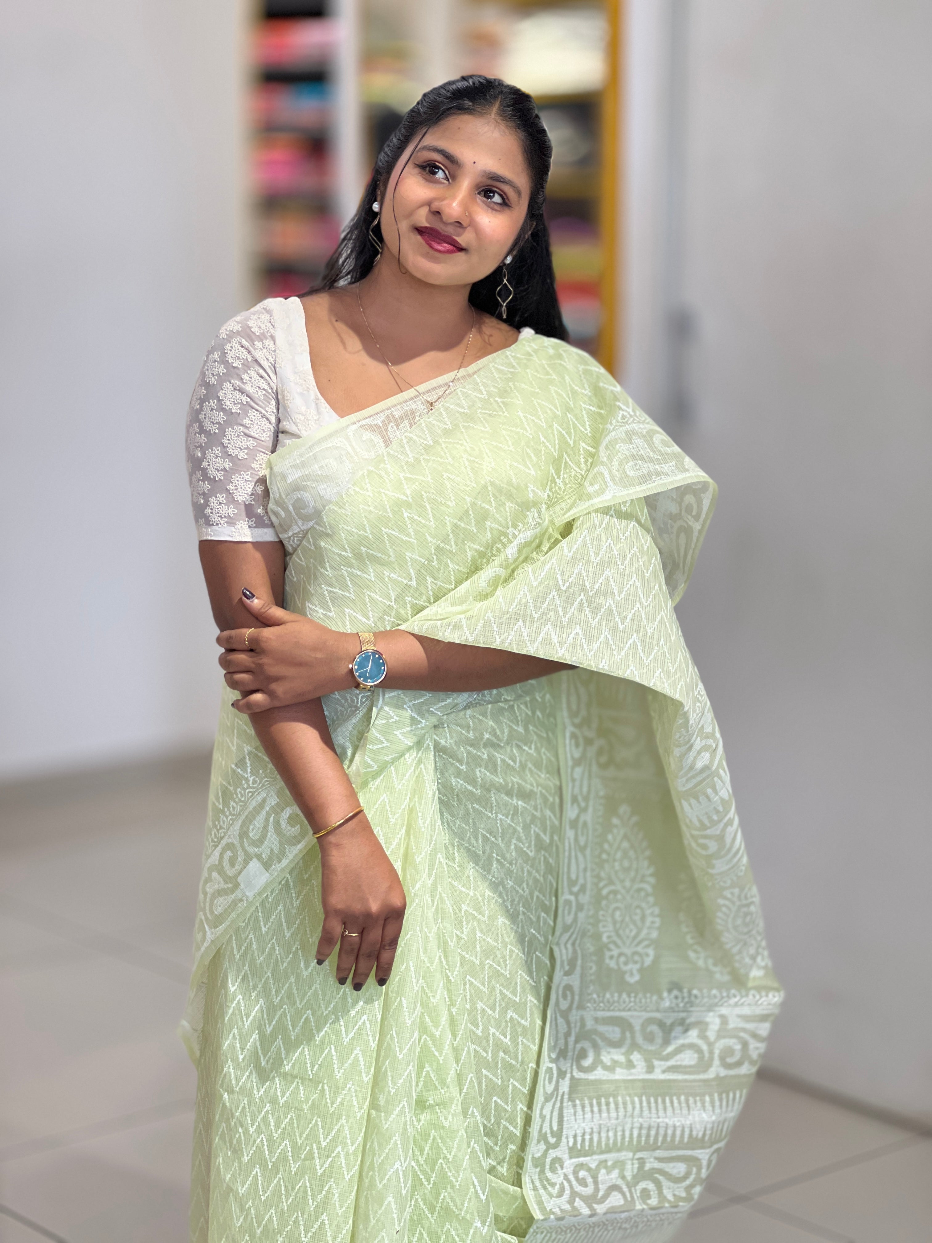 Zig Zag Print Patterned Cotton Saree | VDA258