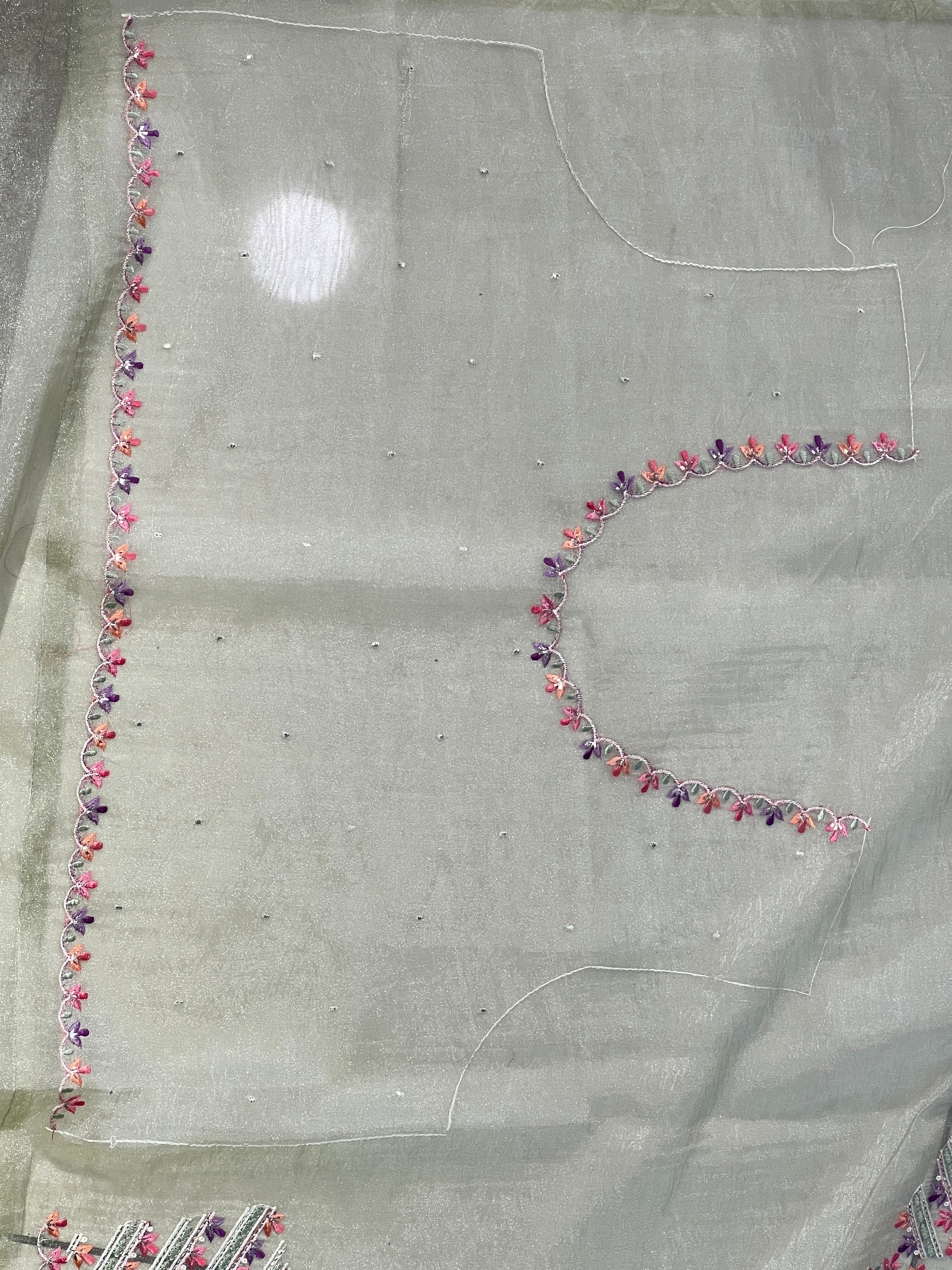 Multi-Colour Floral Embroidery Patterned Glass Organza Saree | BLD467