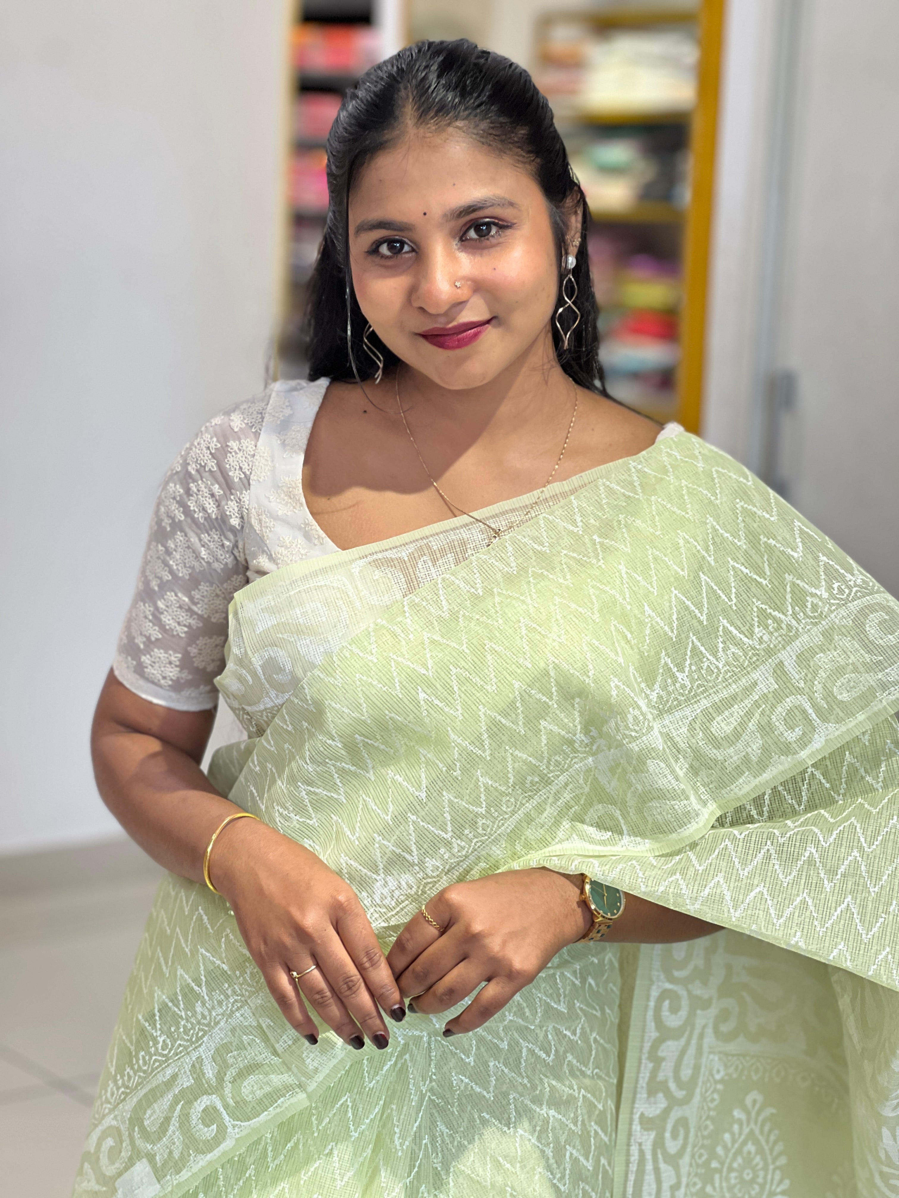 Zig Zag Print Patterned Cotton Saree | VDA258