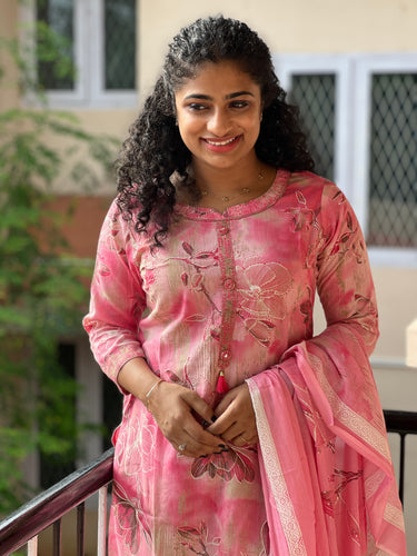 Floral Print Design Muslin Finish Kurta Set | FW114