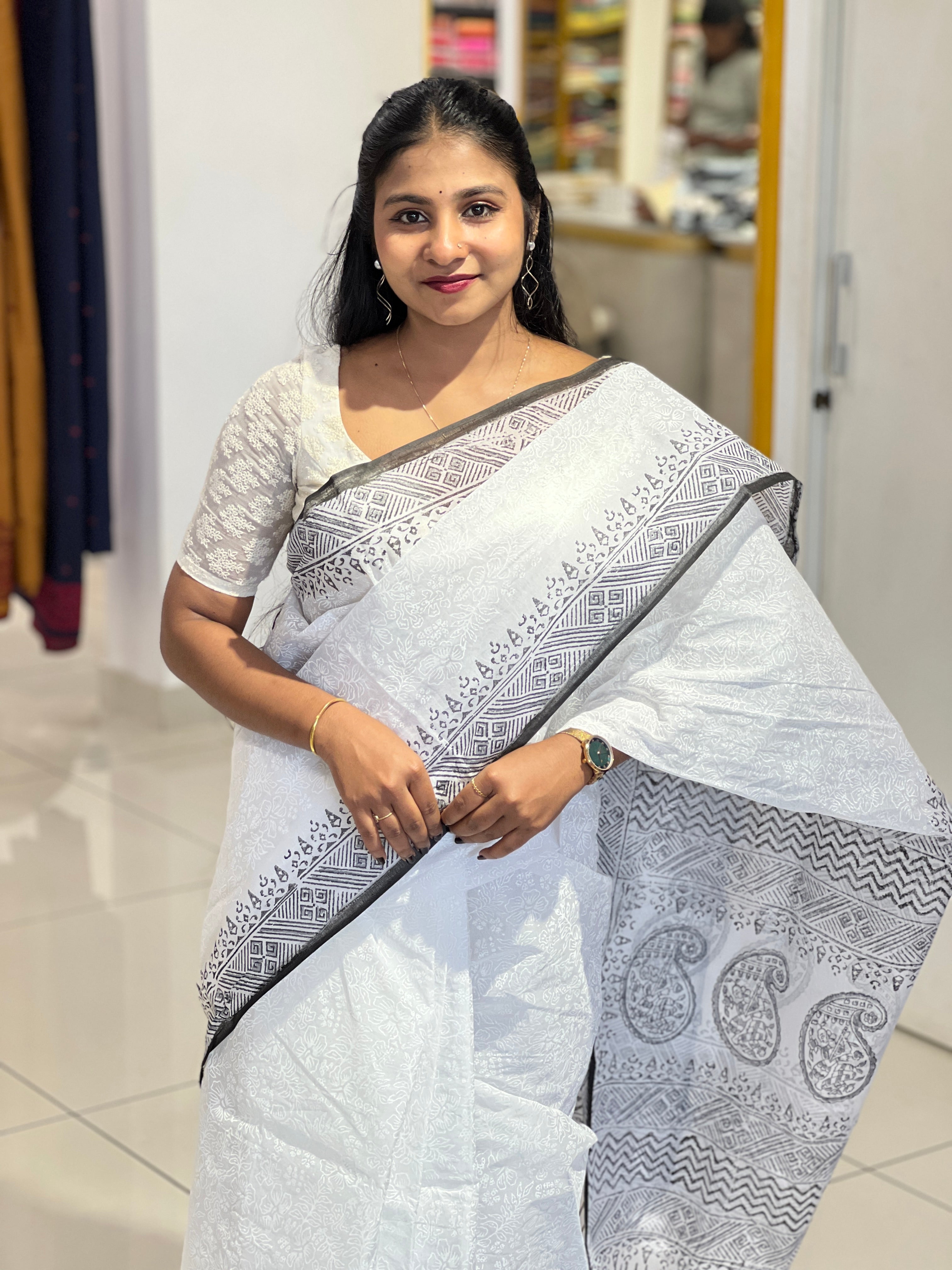 Floral Printed Organdy Cotton Saree | VDA270