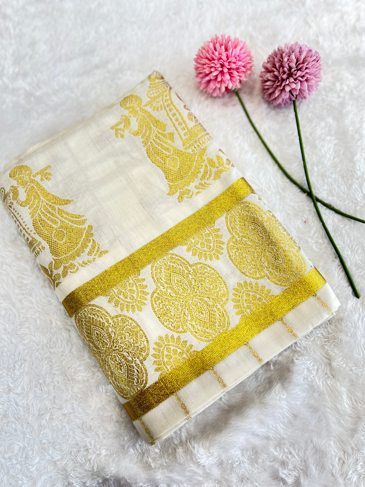 Traditional Weaved Semi Silk Kerala Saree | RLF213