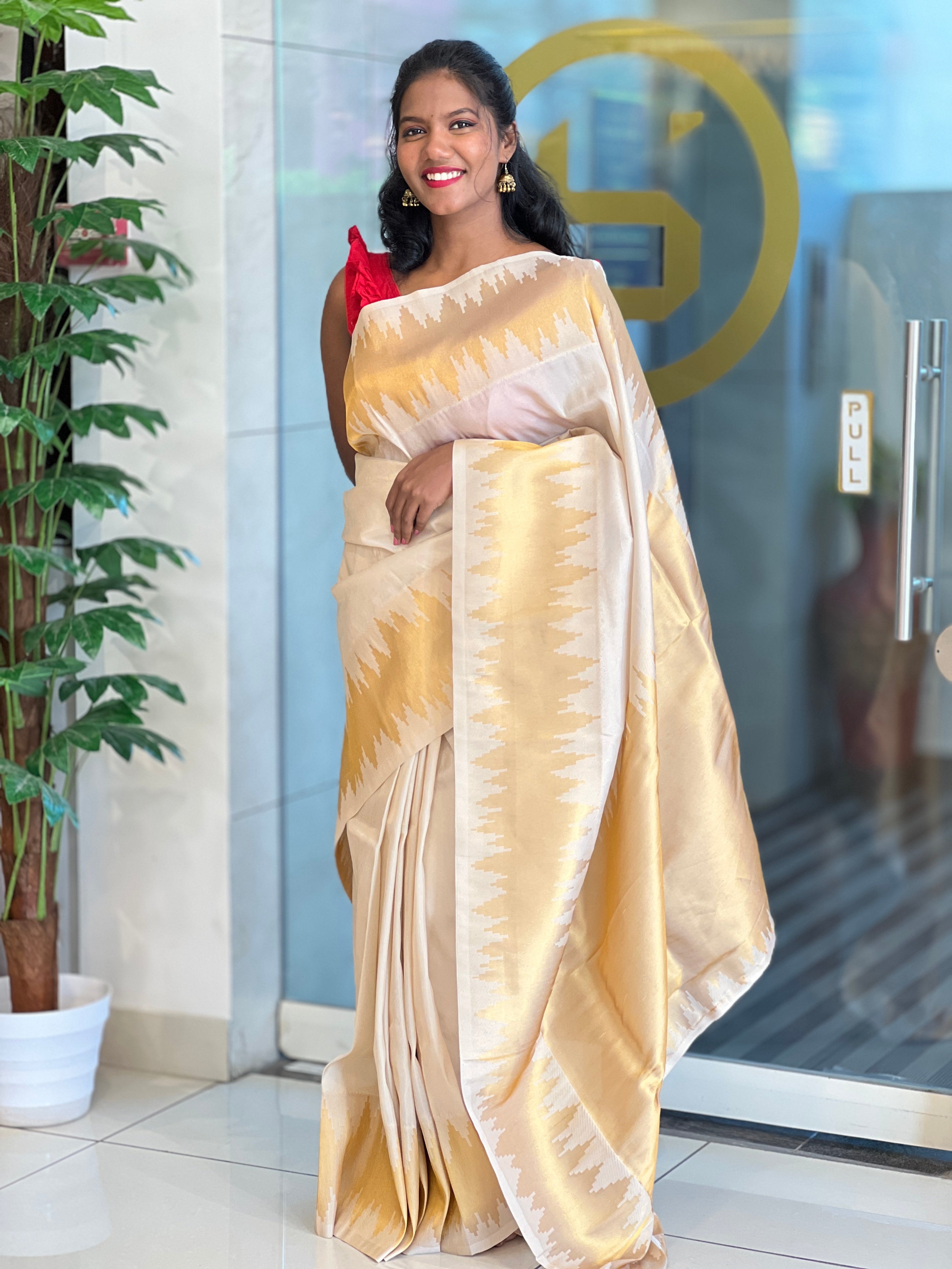Temple Weaving Pattern Tissue Saree | HT101