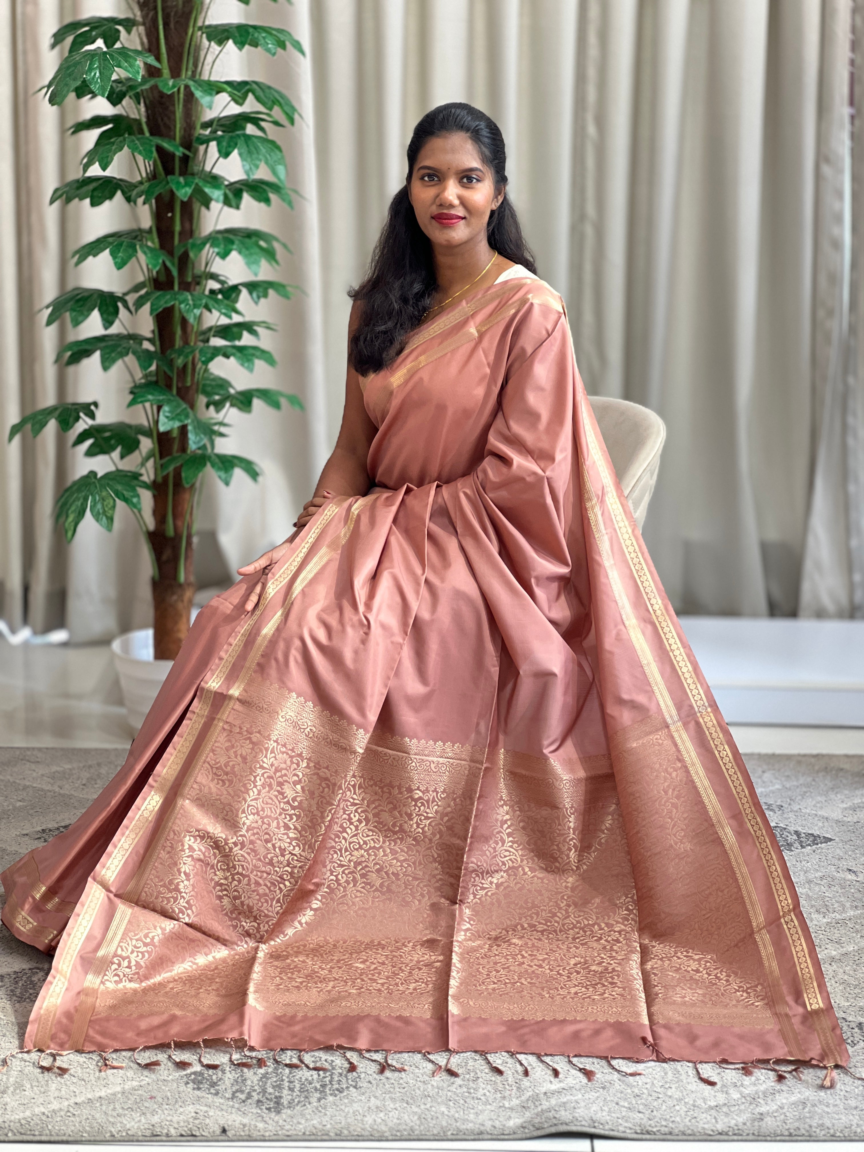 Rettapet Border Pattern Semi Silk Saree | LPR136