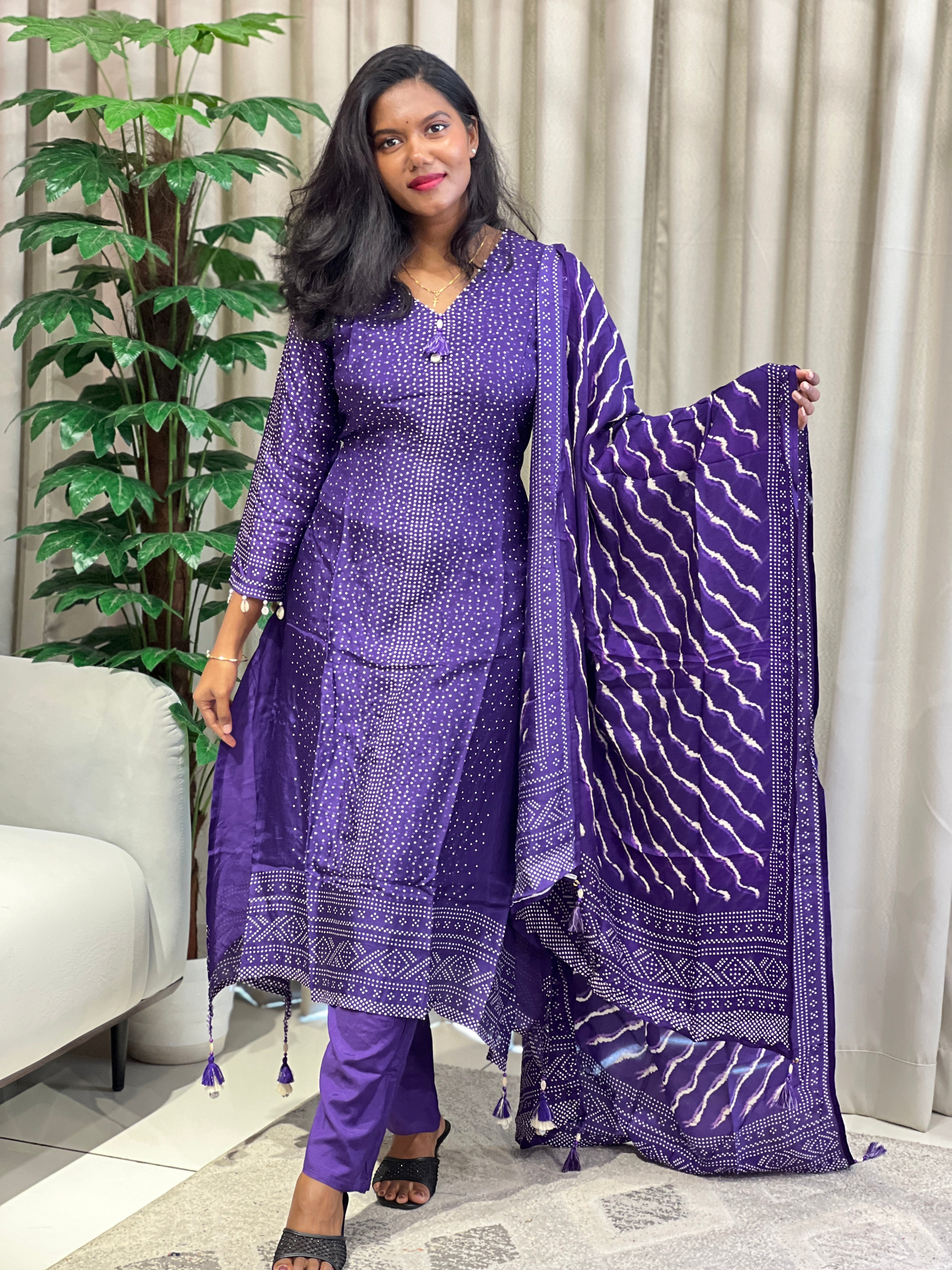 Dot Printed Muslin Silk Kurta Set | FW386