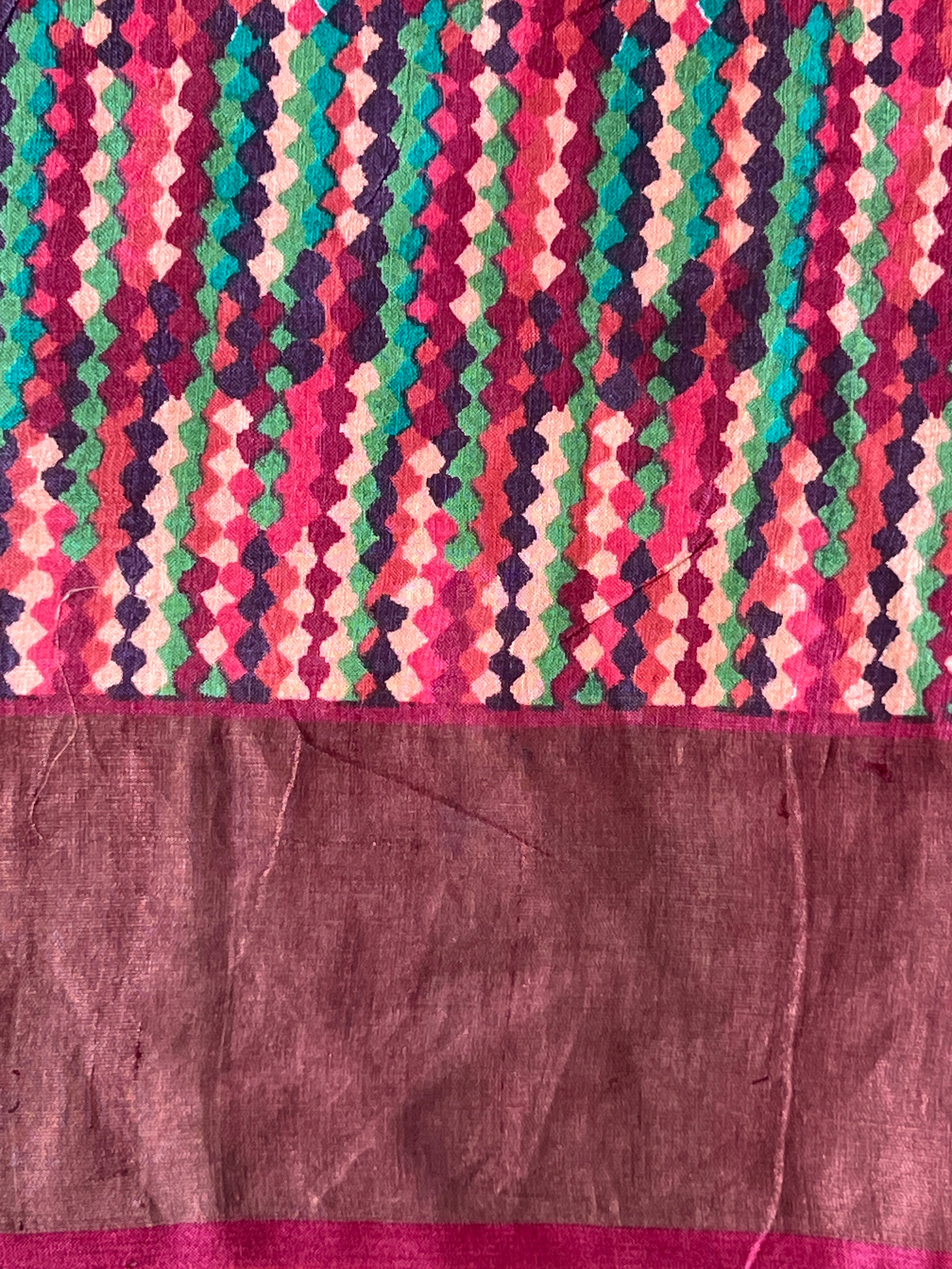 Zari Woven Check Patterned Tussar Saree | RGD1046