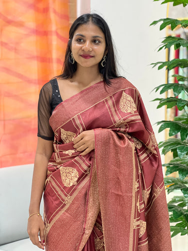 Embroidery Detailed Tussar Saree | RGD231