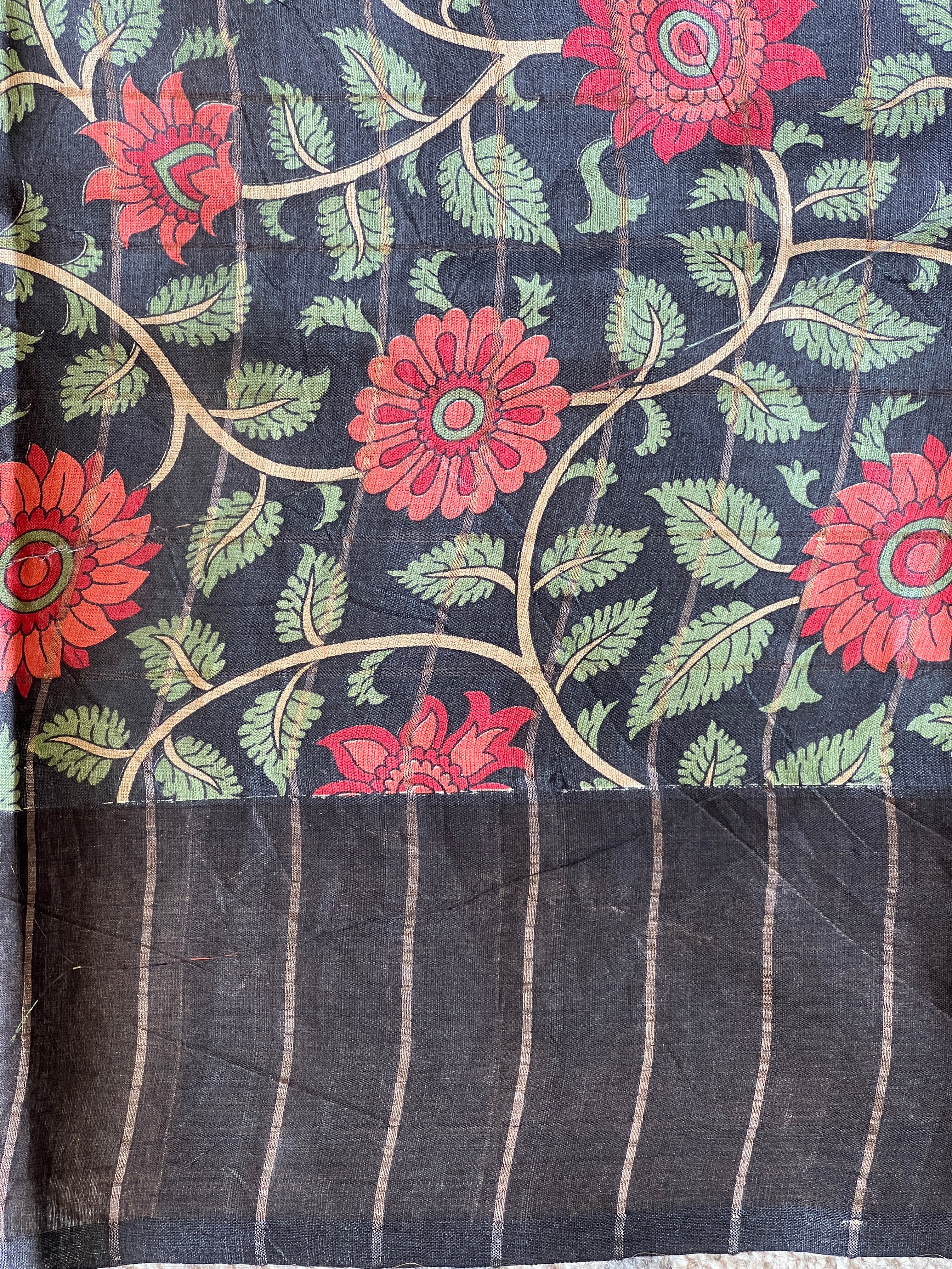 Zari Woven Check Patterned Tussar Saree | RGD1039