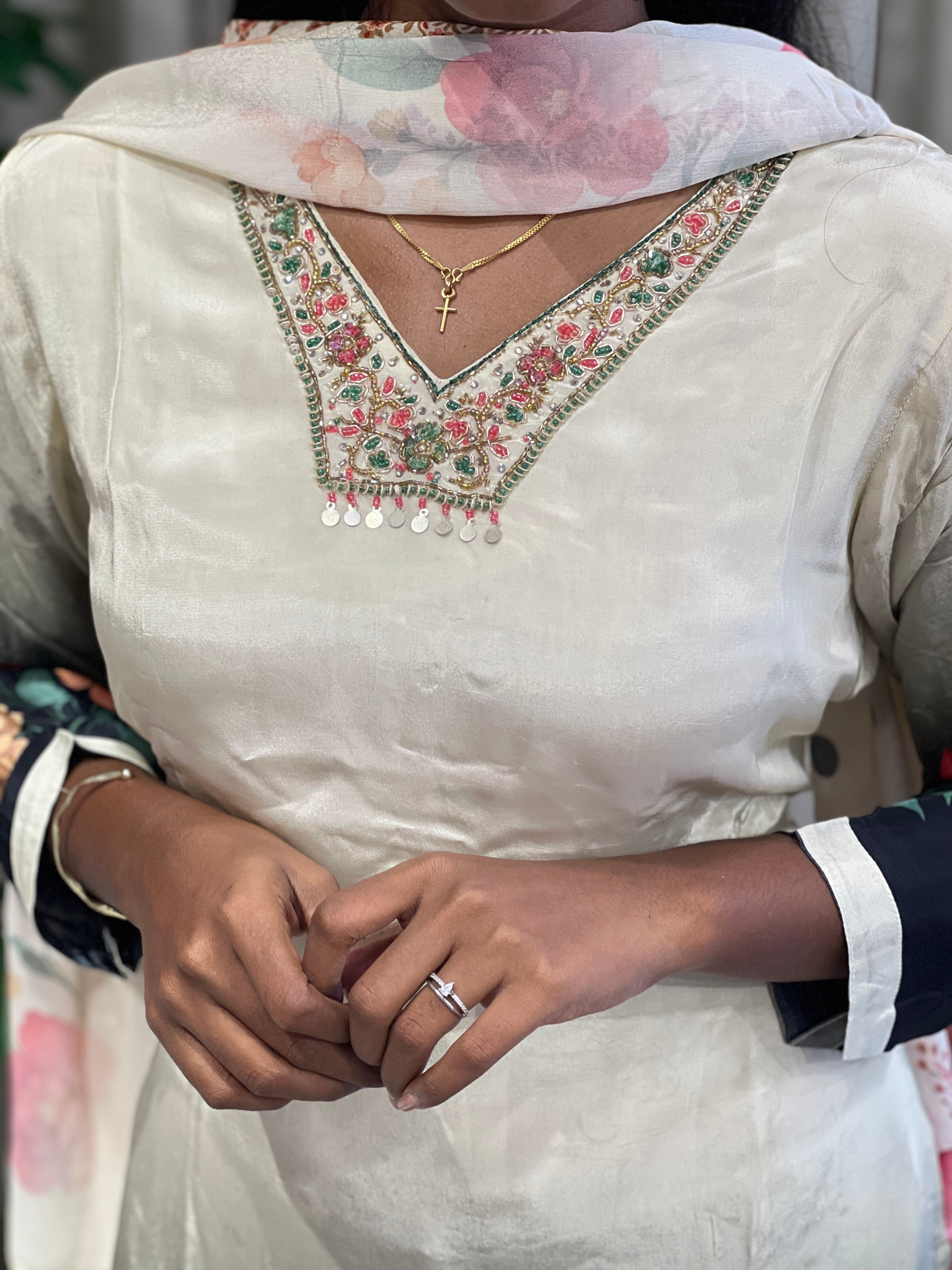 Floral Digital Printed Muslin Silk Kurta Set | FW381