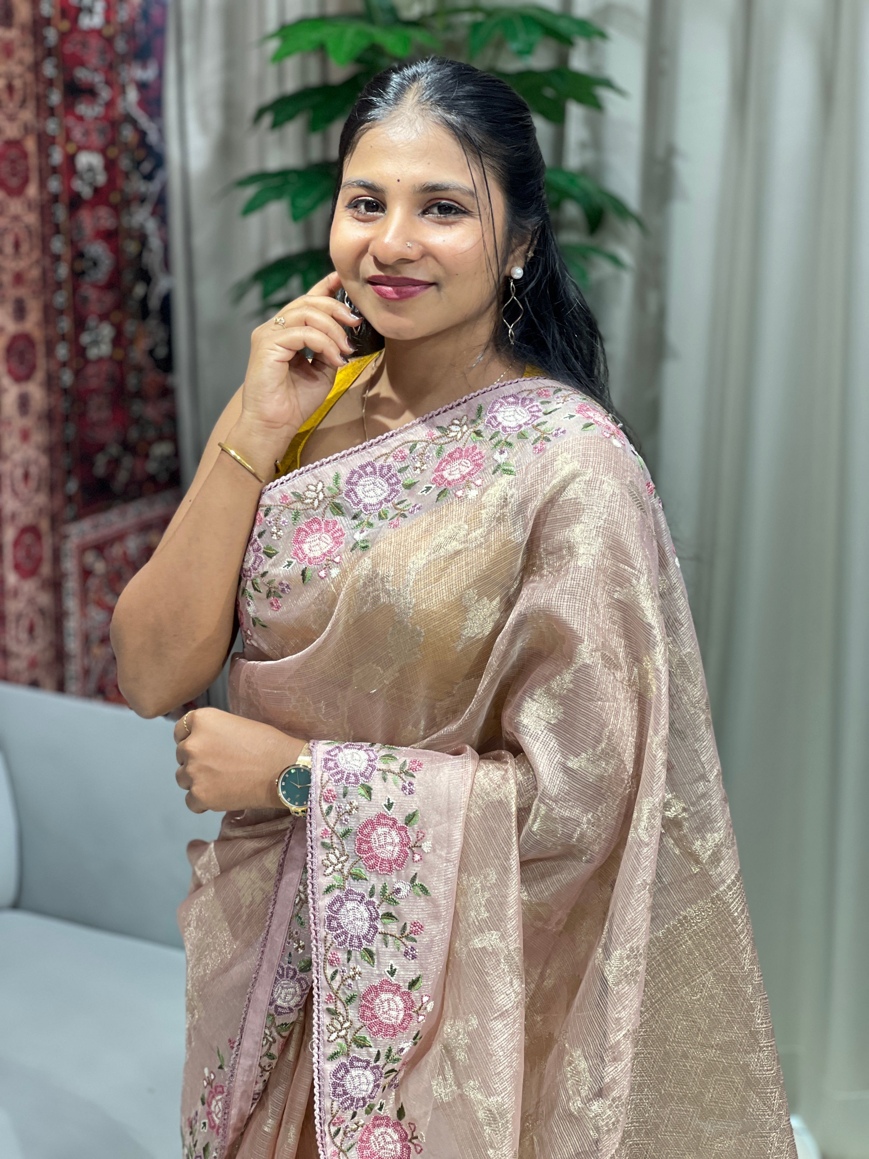 Banarasi & Floral Embroidery Detailed Tissue Organza Saree | SUN510