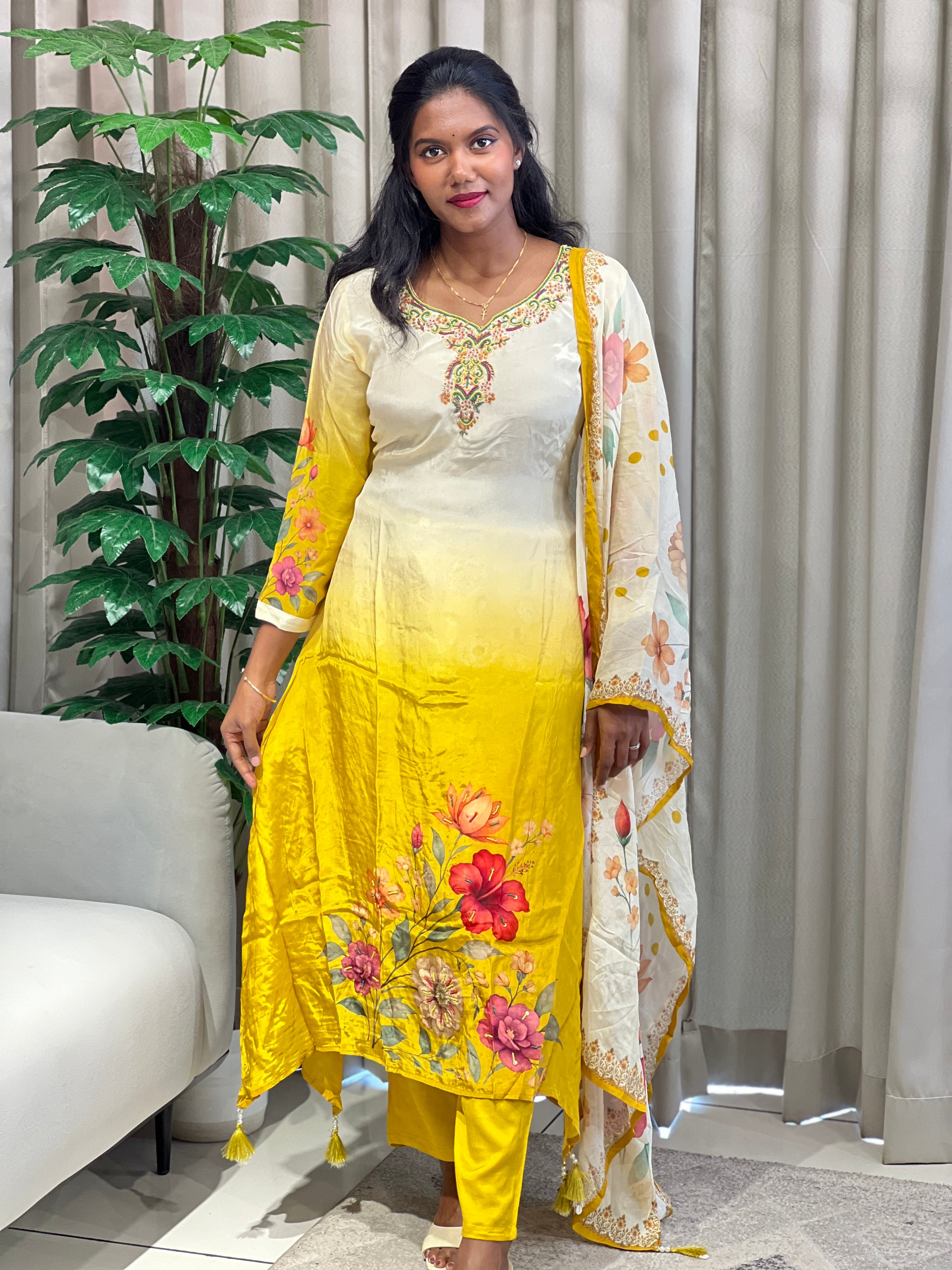 Floral Digital Printed Muslin Silk Kurta Set | FW382