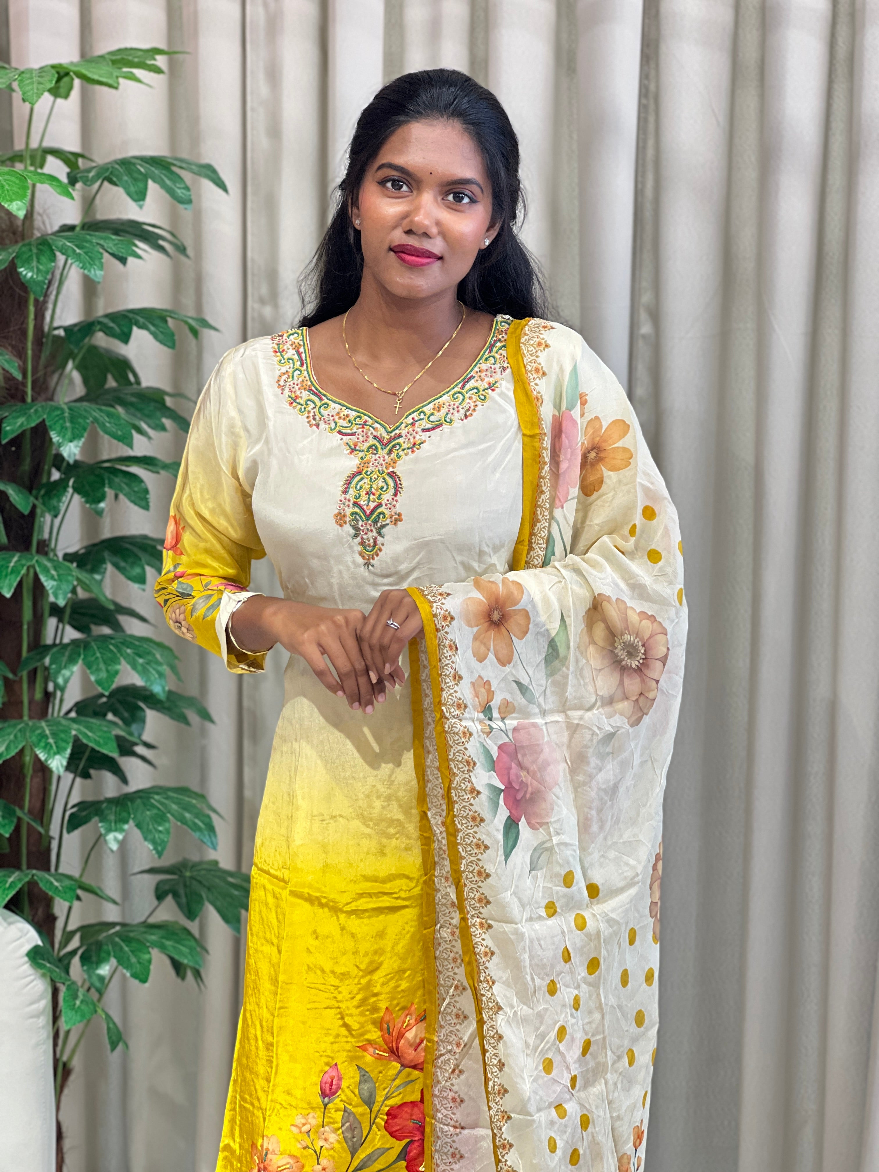 Floral Digital Printed Muslin Silk Kurta Set | FW382