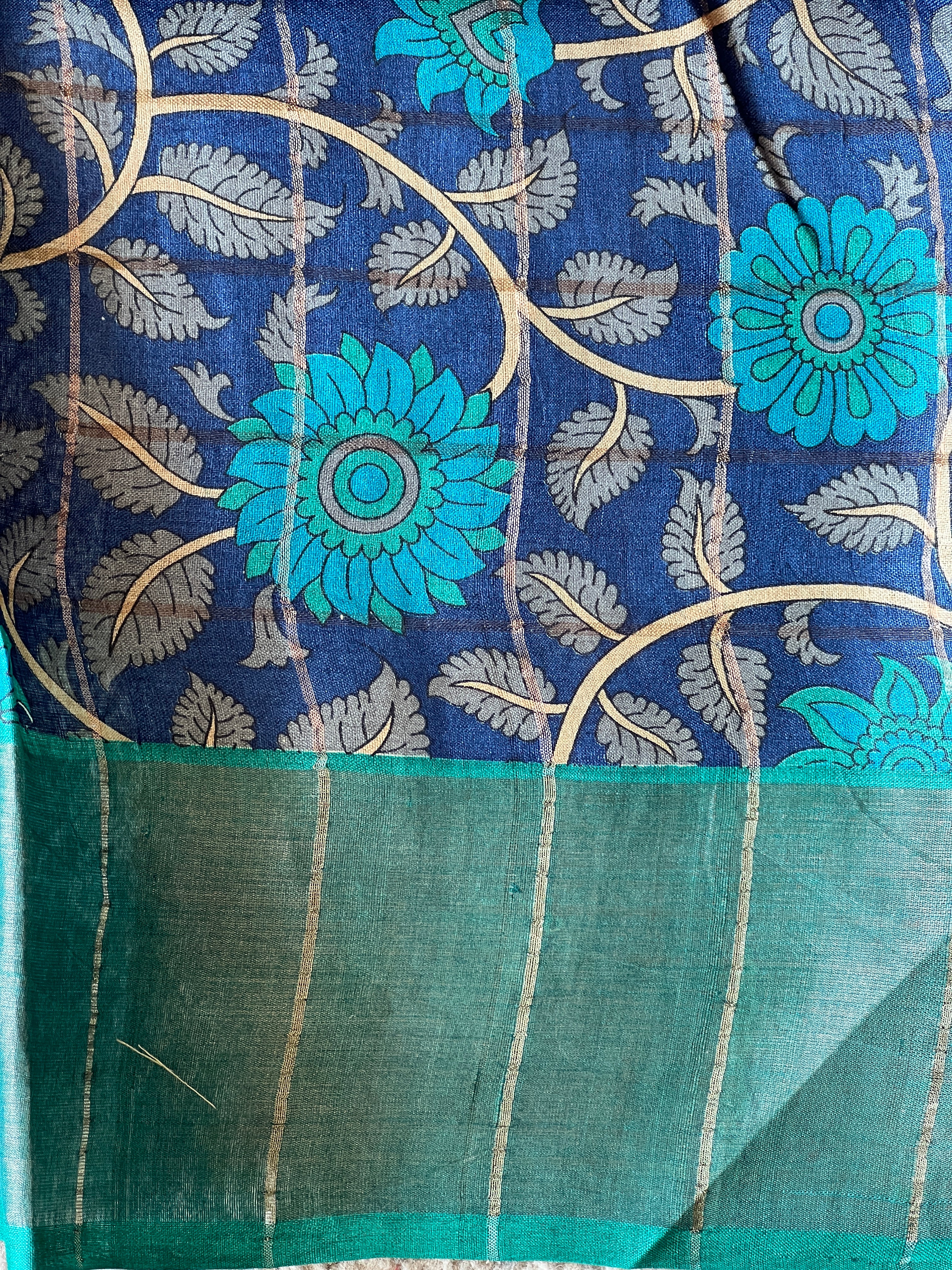 Zari Woven Check Patterned Tussar Saree | RGD1040