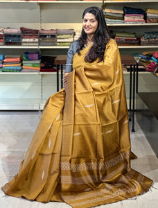 Kesiya Weaved Semi Silk Saree | PD354