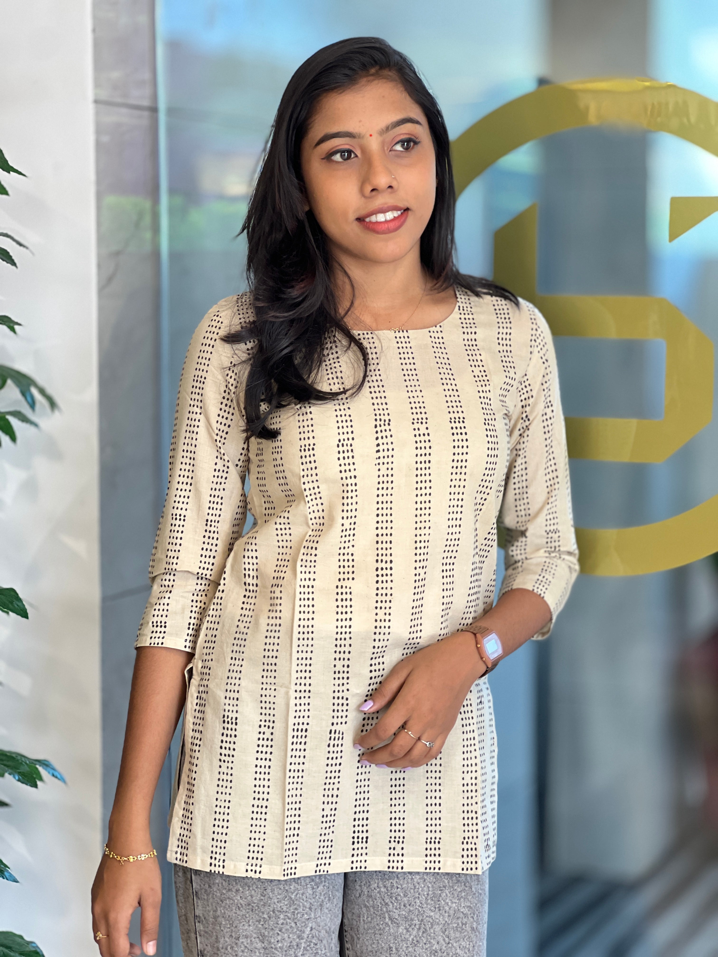 Print Detailed Cotton Short Kurta | DNT400