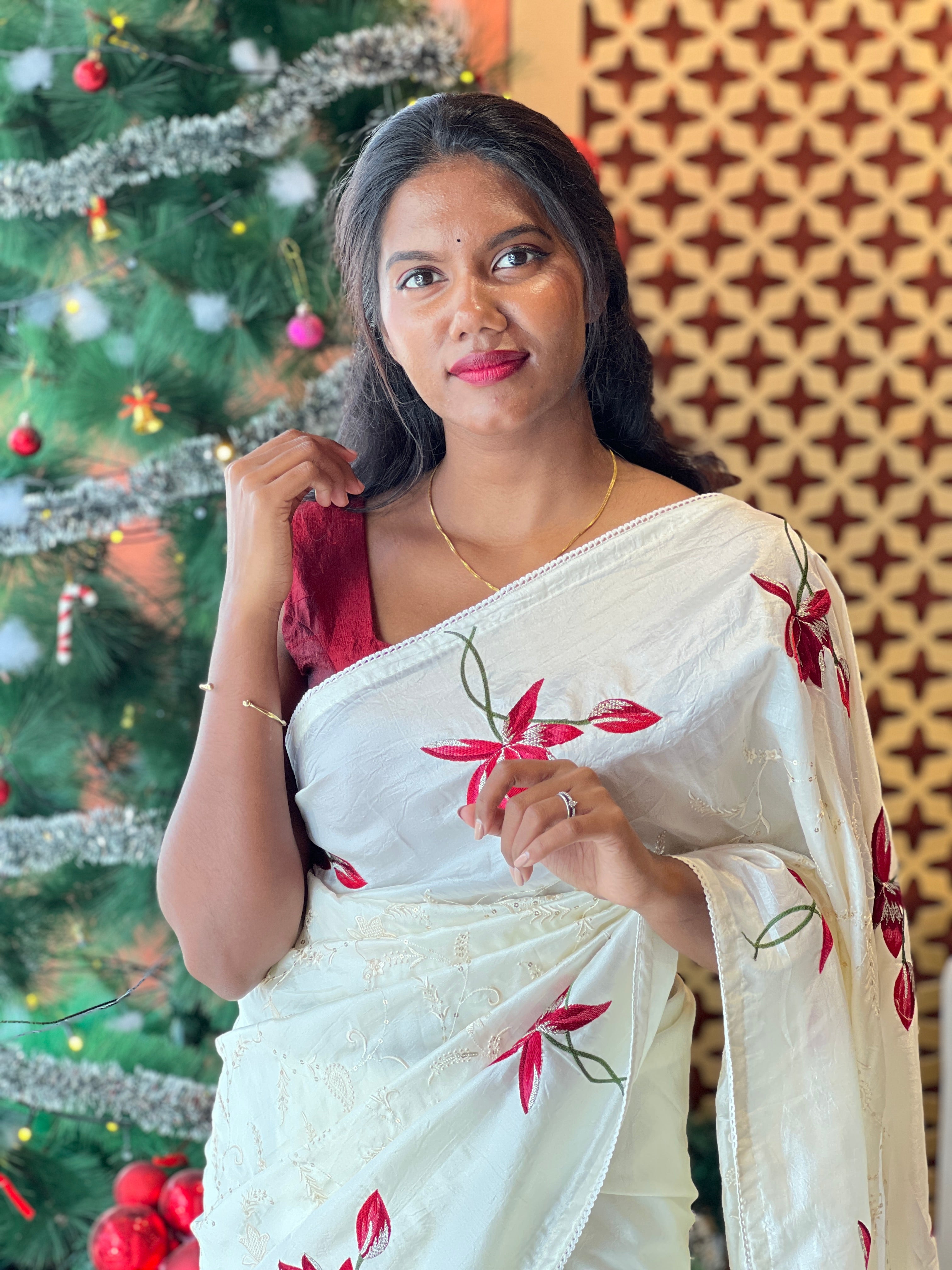 Floral Machine Embroidery Semi Tussar Saree | BLD2061