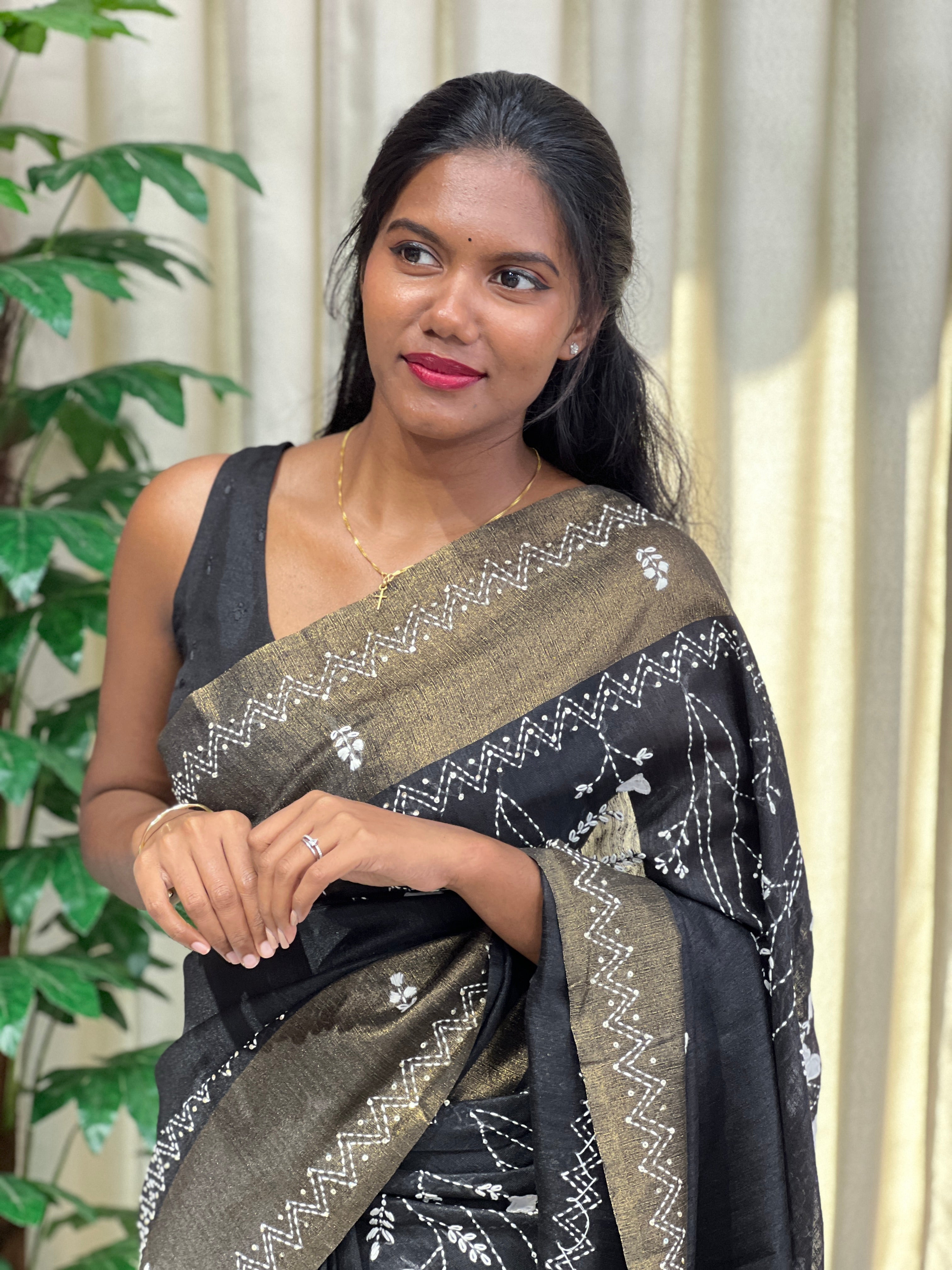 Floral Embroidery & Applique Detailed Green Silk Saree | BLD2055