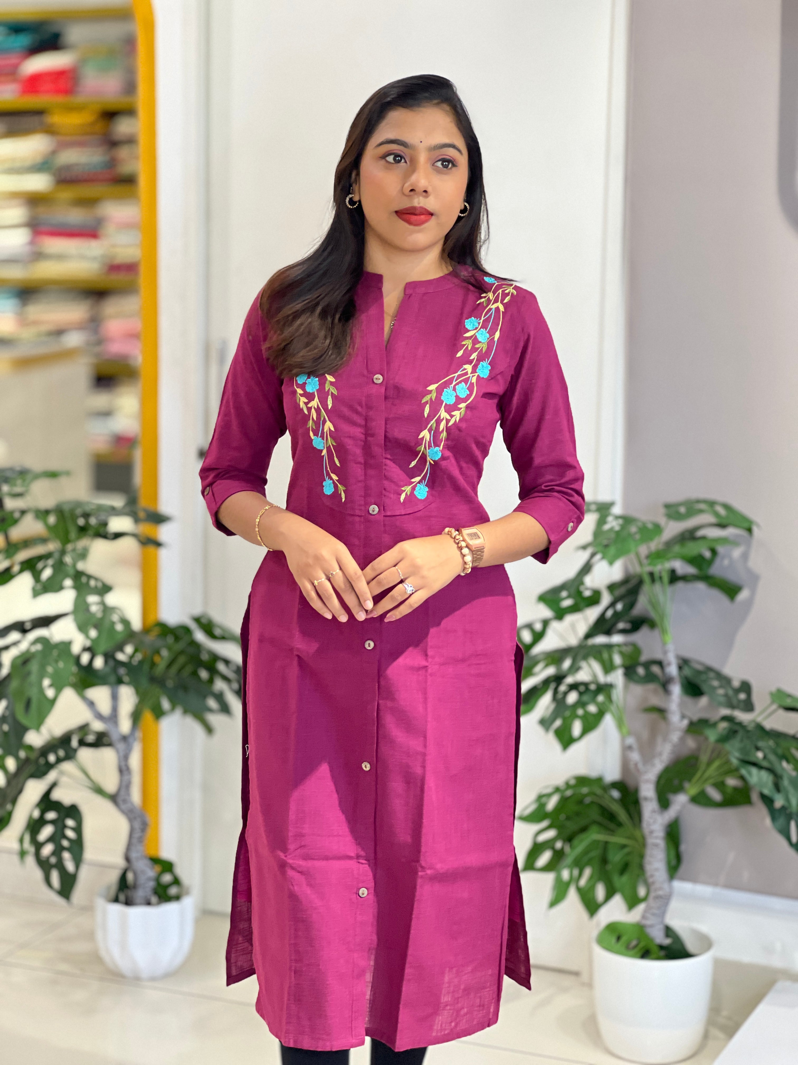 Floral Embroidered Cotton Kurta | MSN181