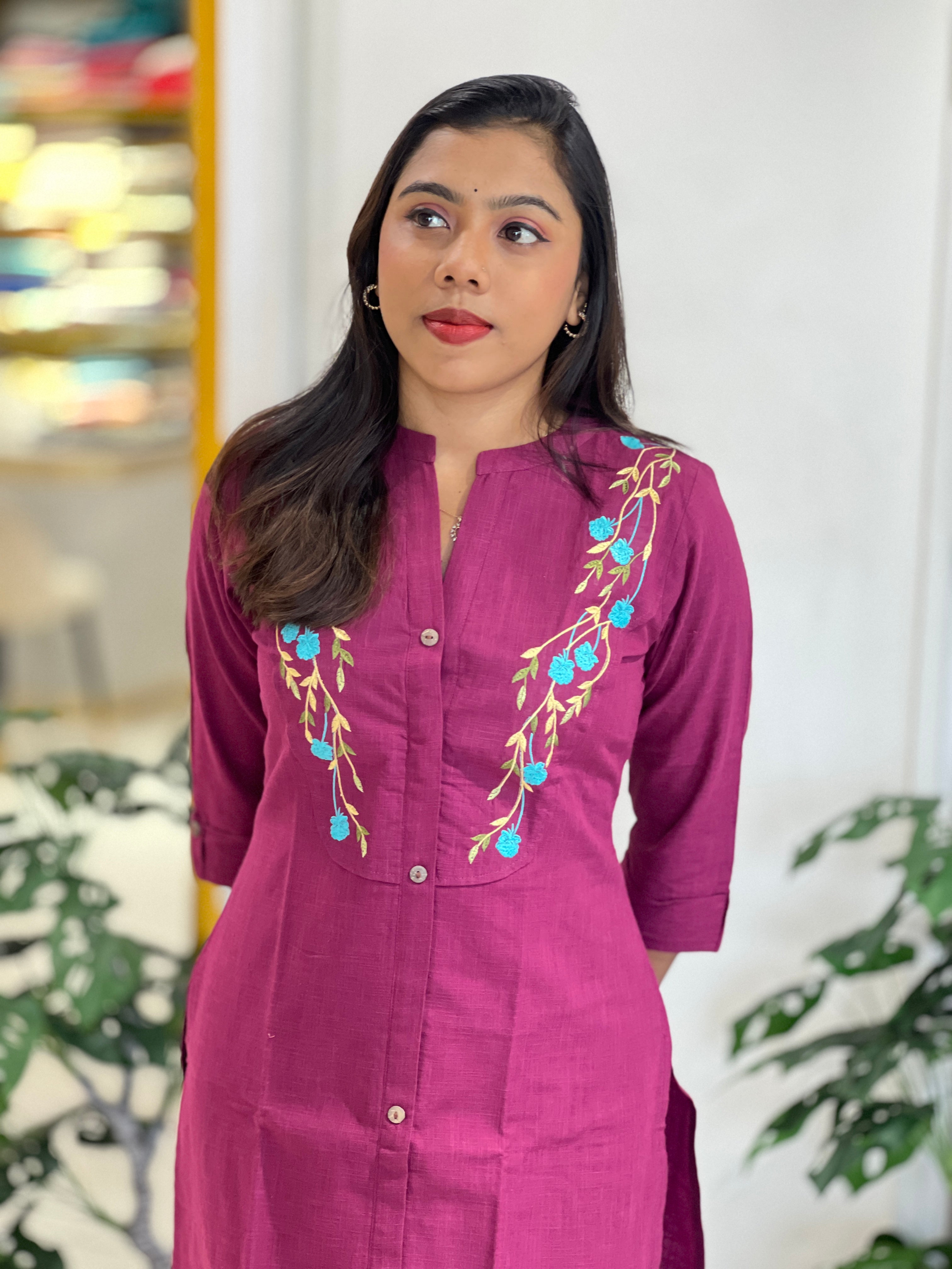 Floral Embroidered Cotton Kurta | MSN181