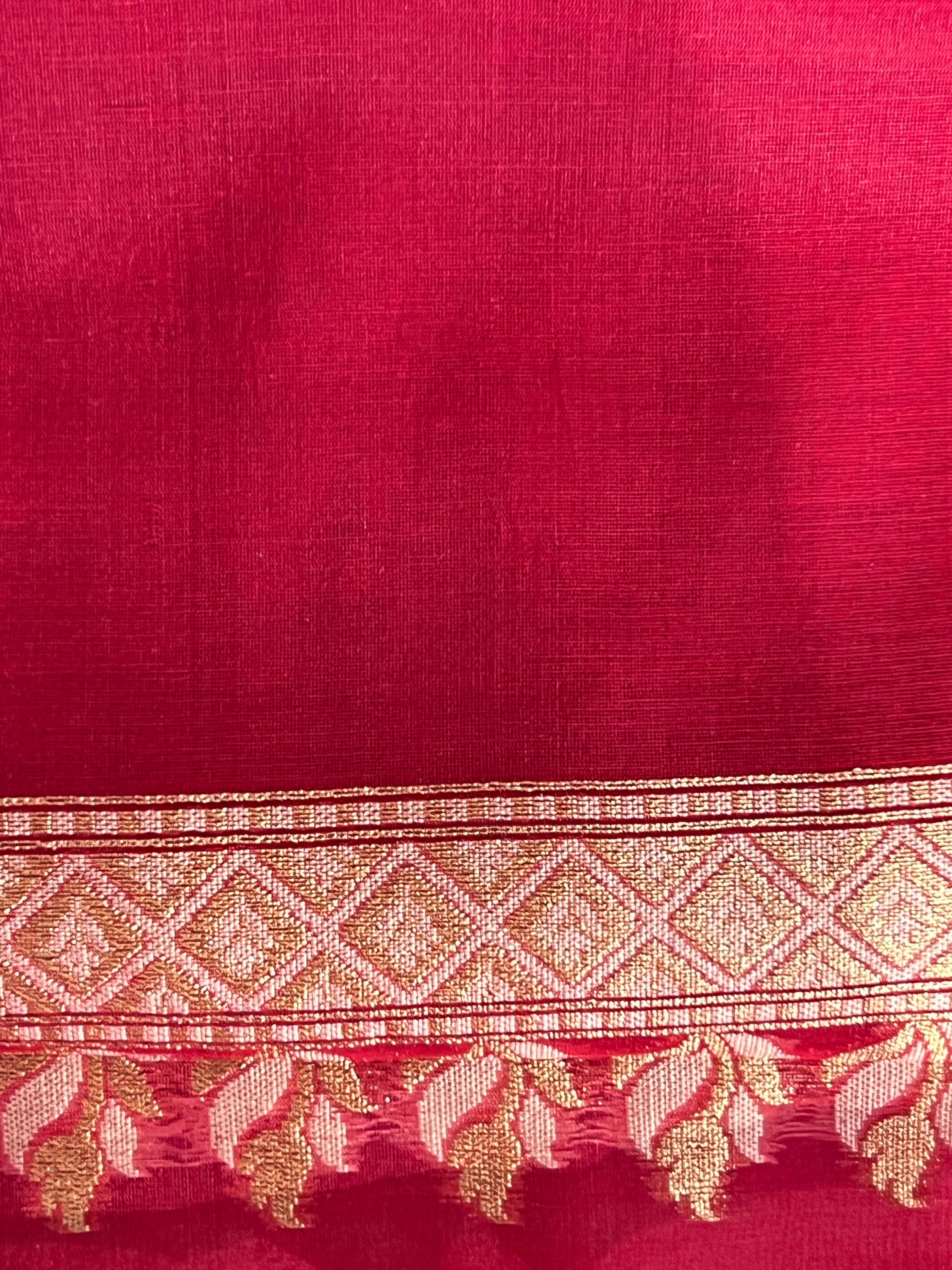 Lehar Pattern Kora Banarasi Saree | KMM132