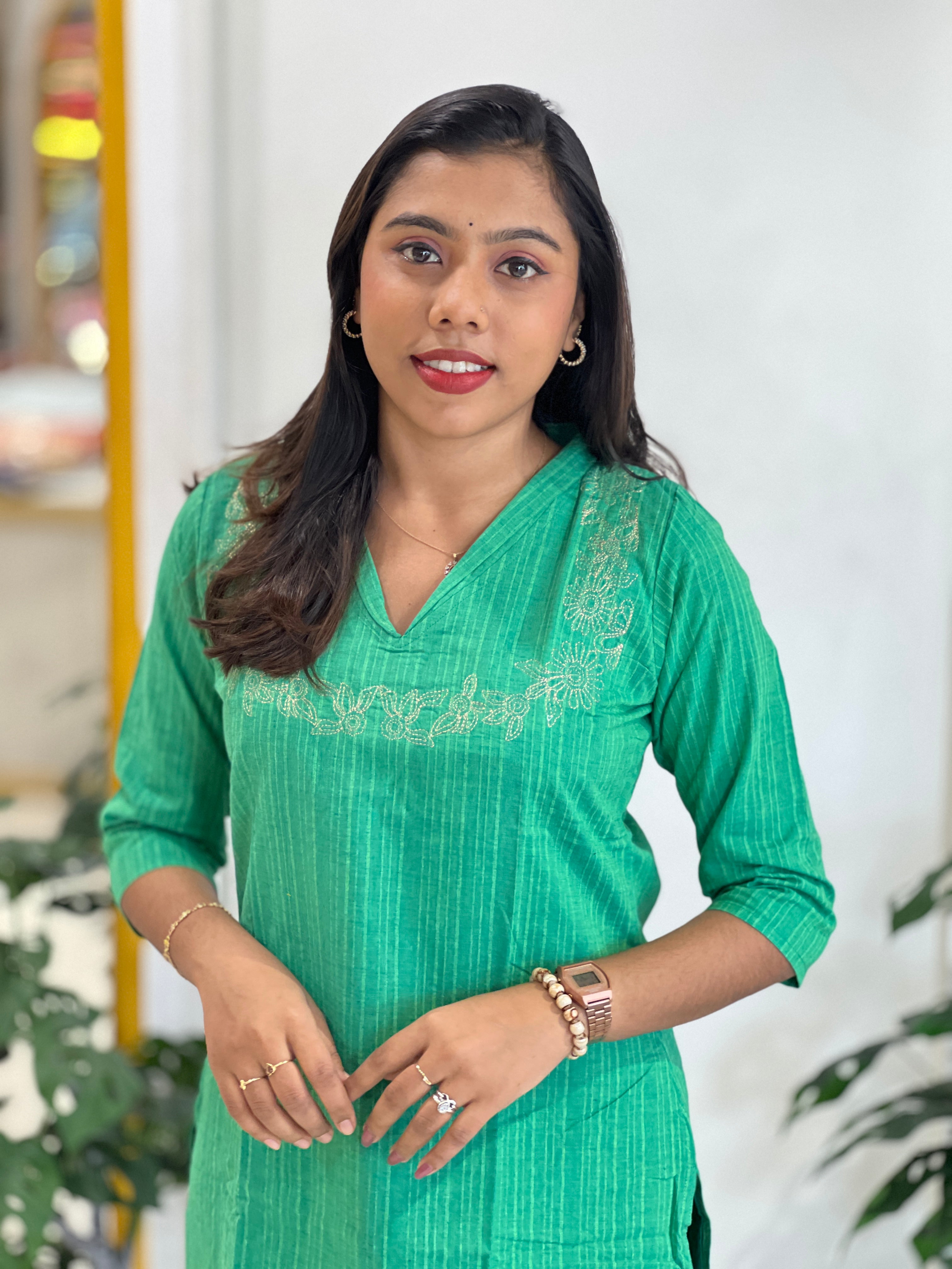 Embroidered Cotton Kurta | MSN186