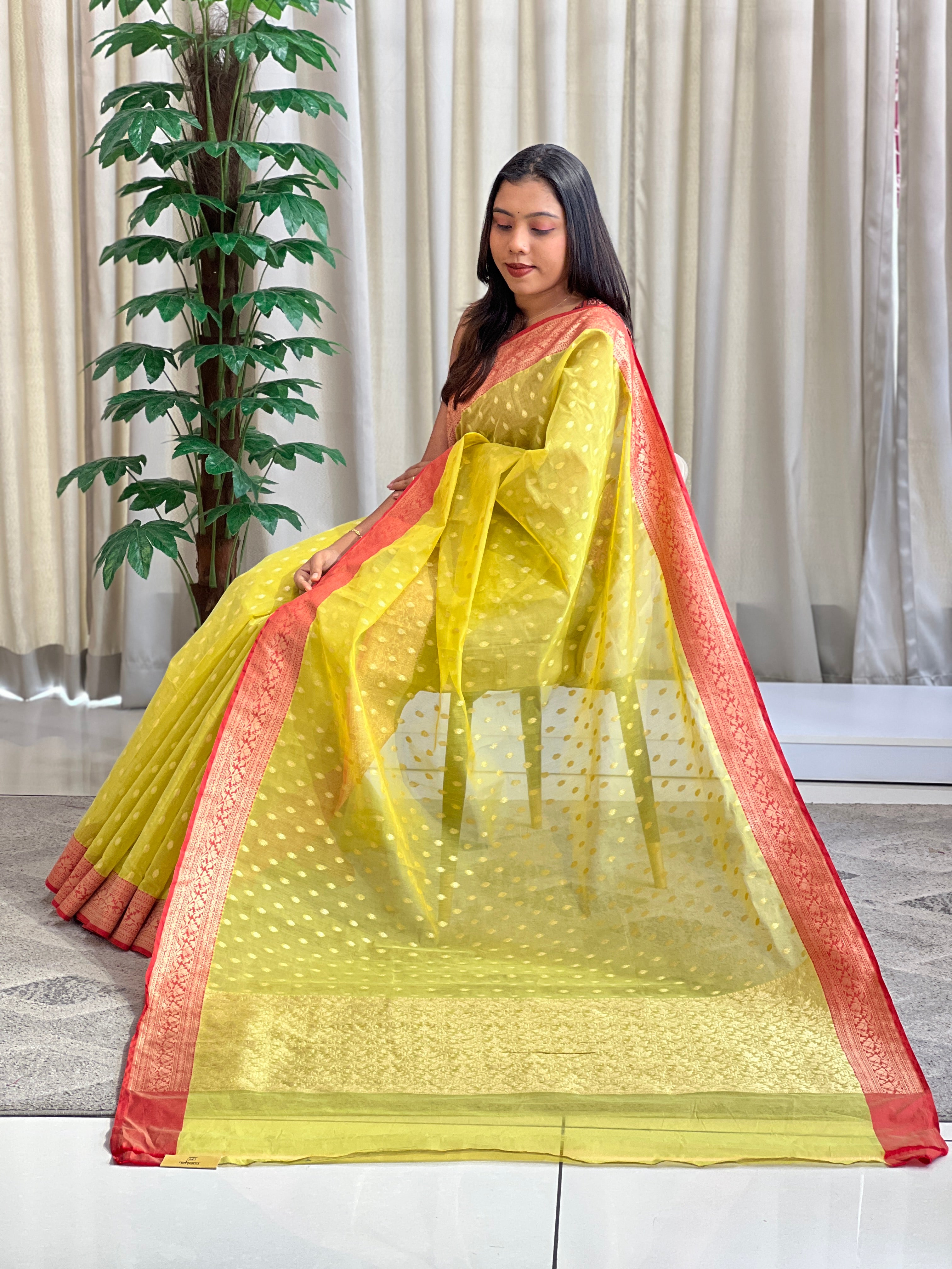 Buta Woven Pattern Kora Banarasi Saree | KMM117