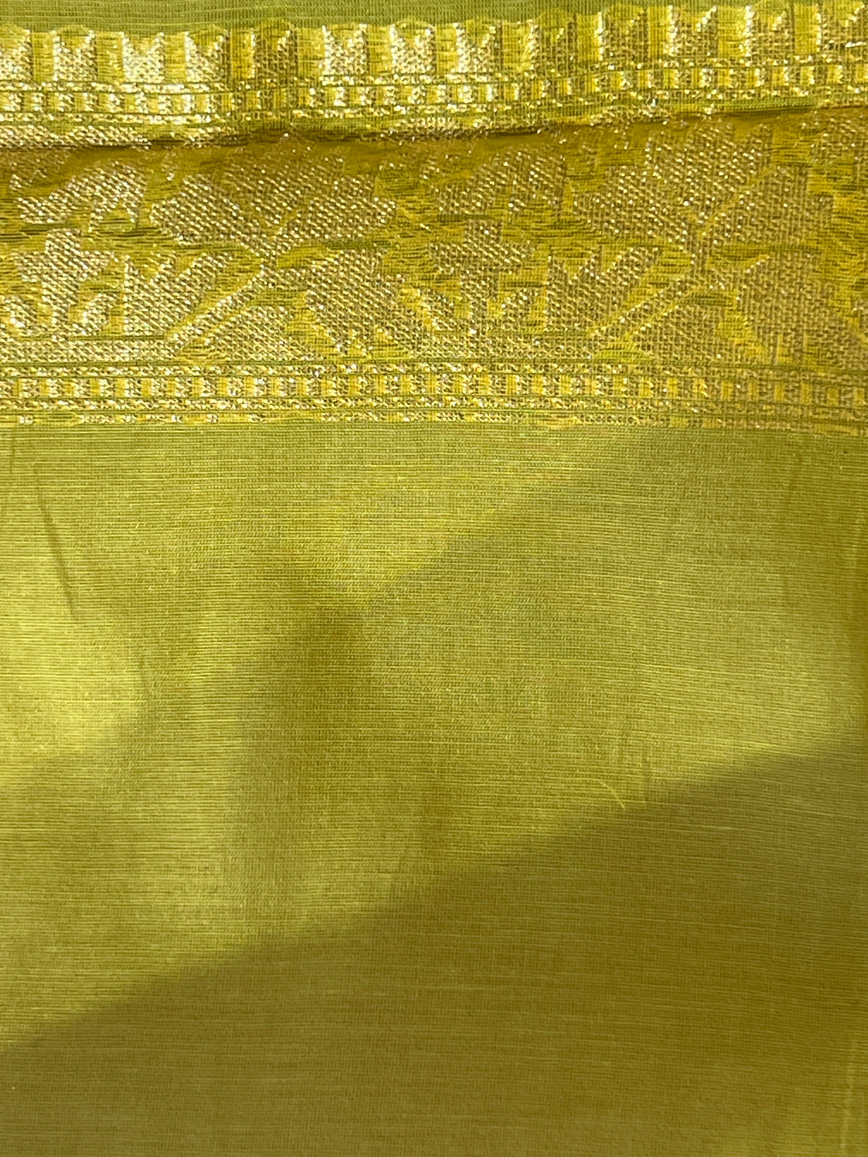 Buta Woven Pattern Kora Banarasi Saree | KMM117